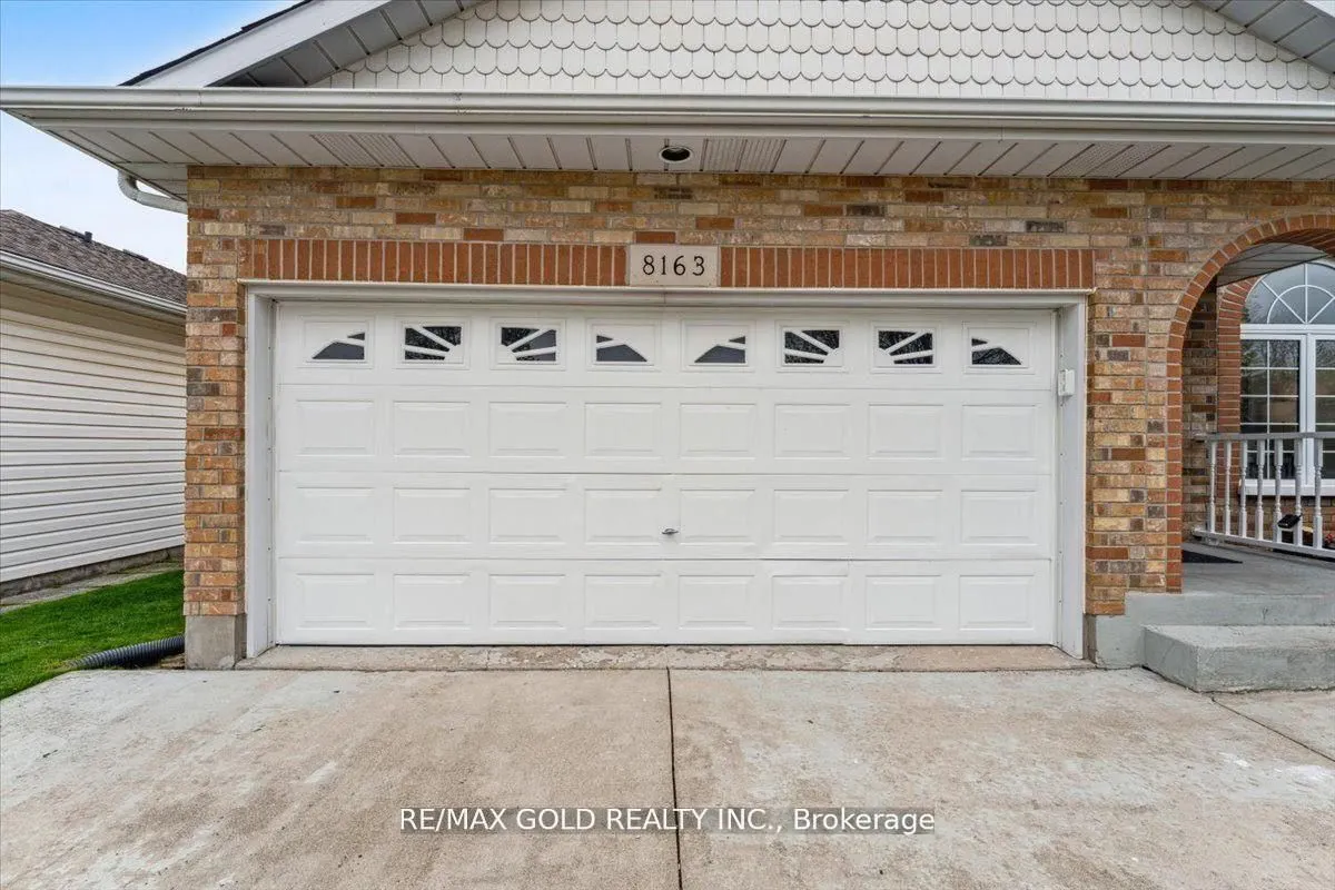 8163 Harvest Crescent