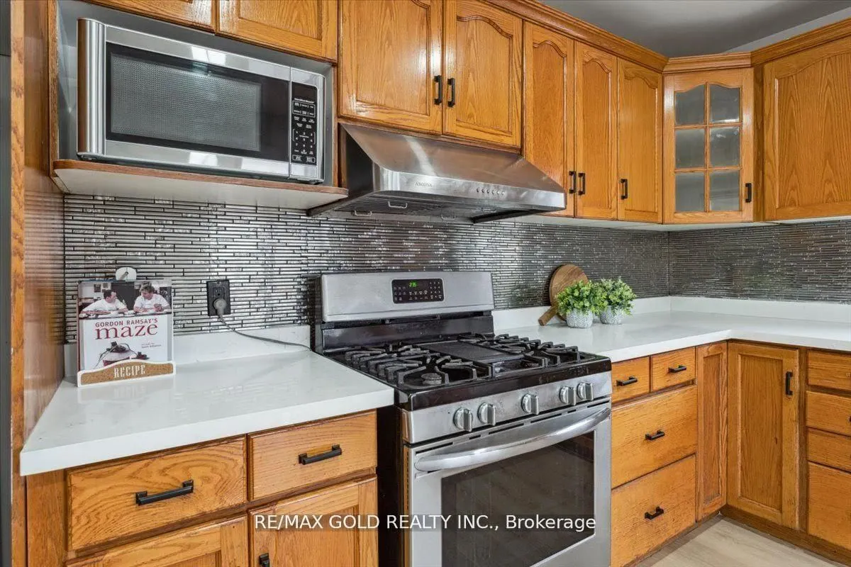 8163 Harvest Crescent