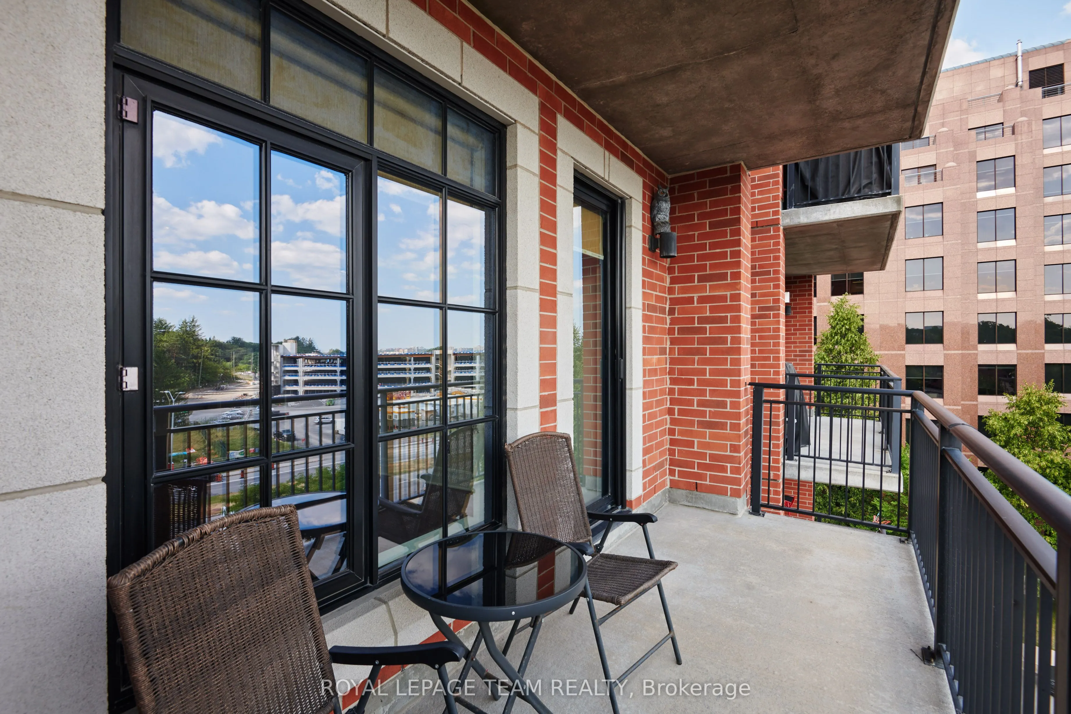 330 Loretta Avenue S, #510