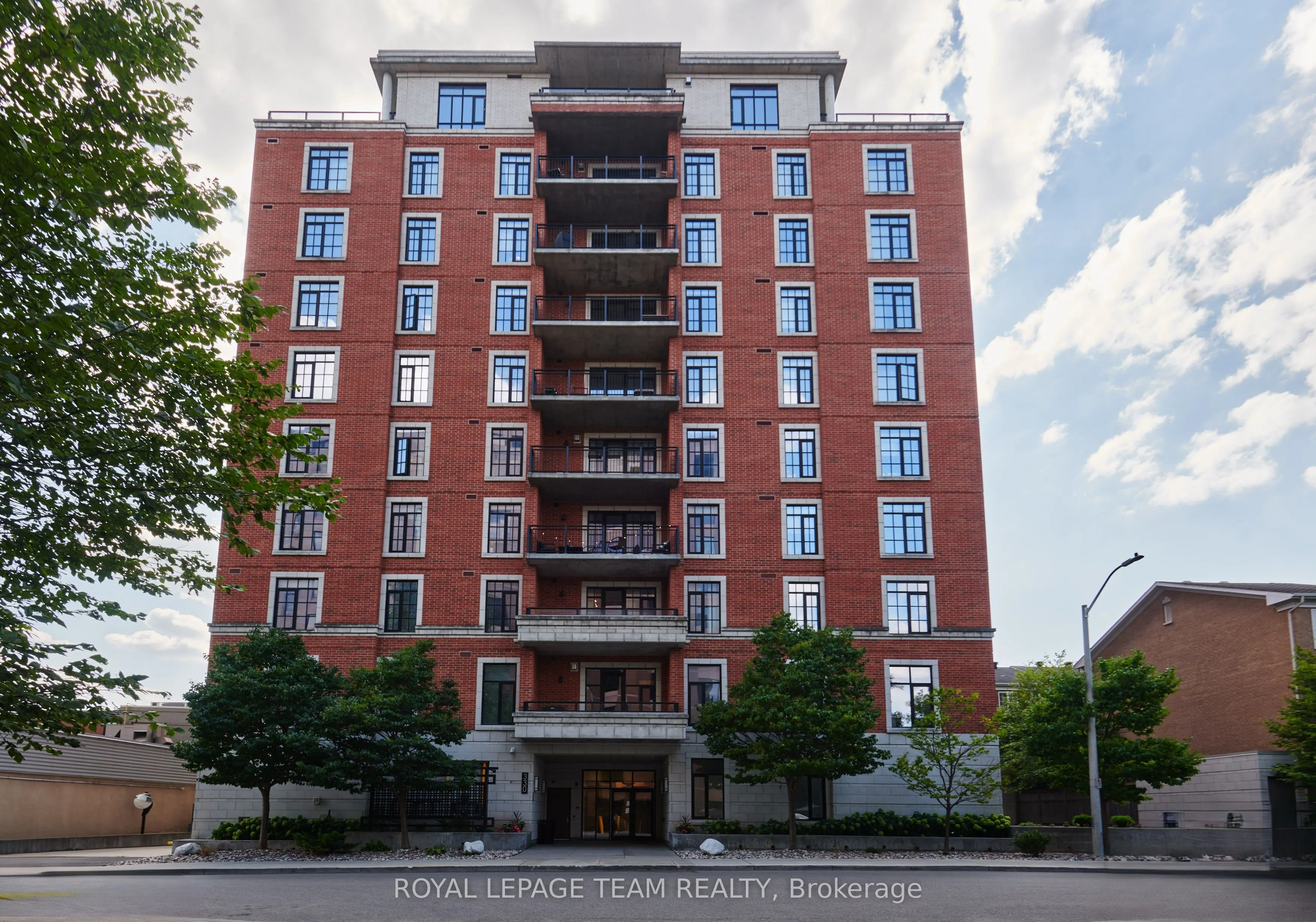 330 Loretta Avenue S, #510