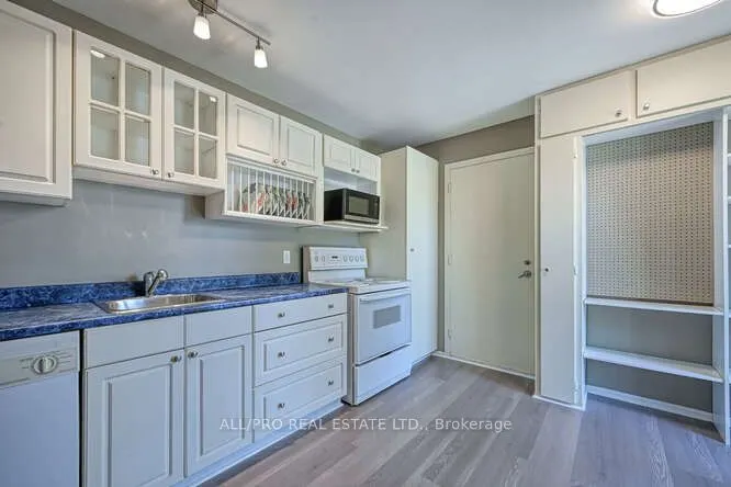 56 Jackson Court, #43