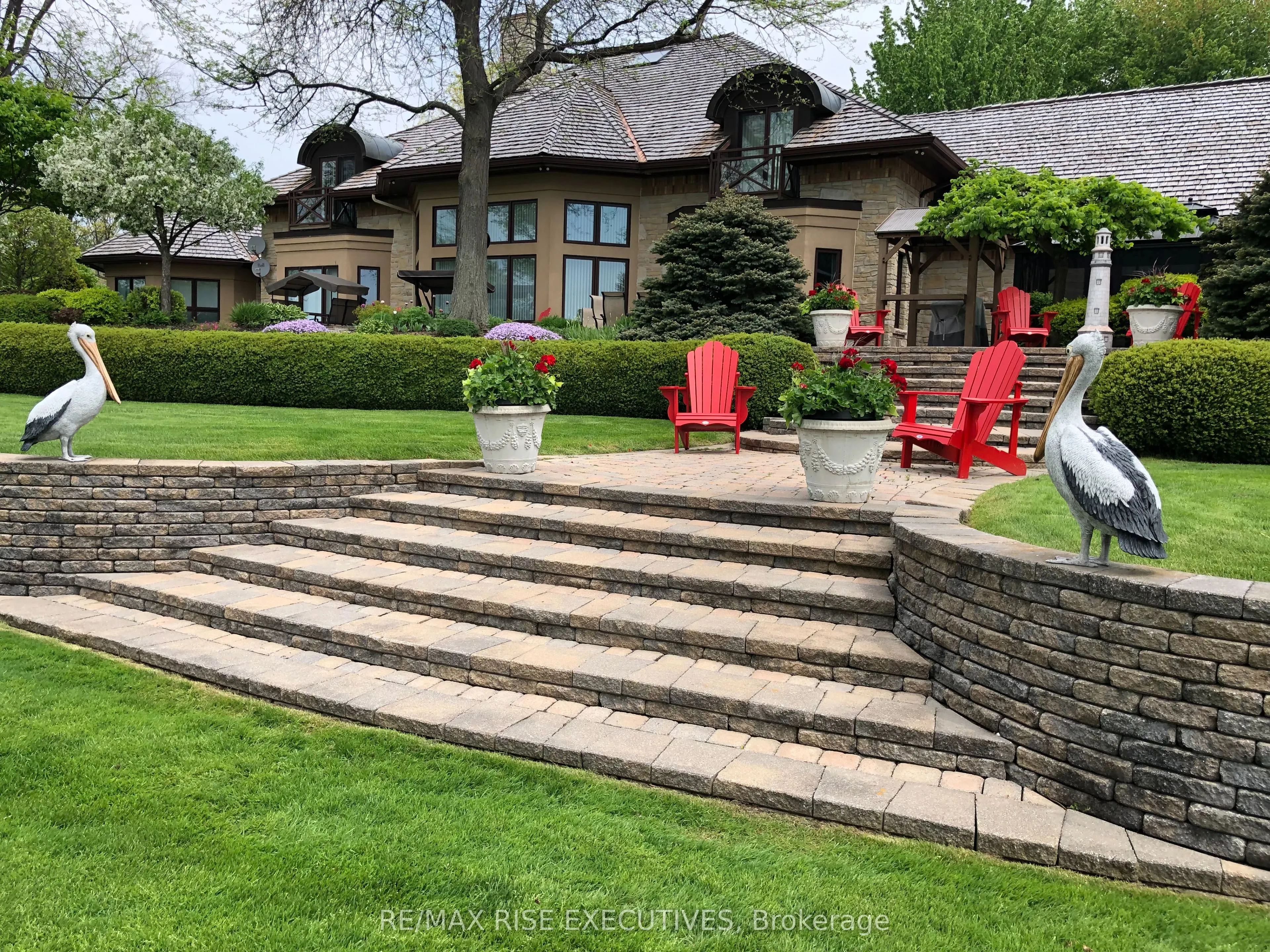 16024 LAKESIDE Drive