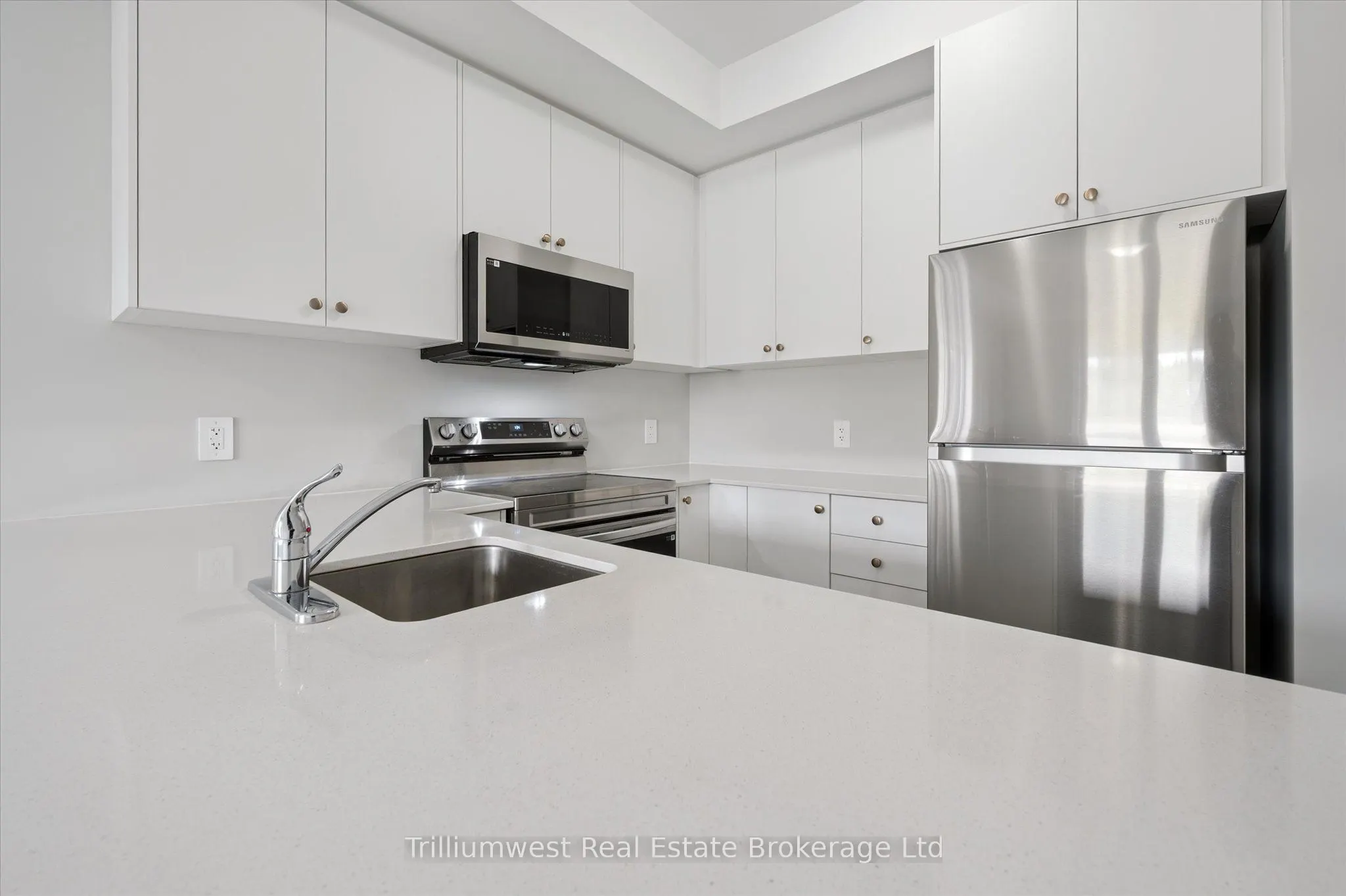10 South Creek Drive, #34