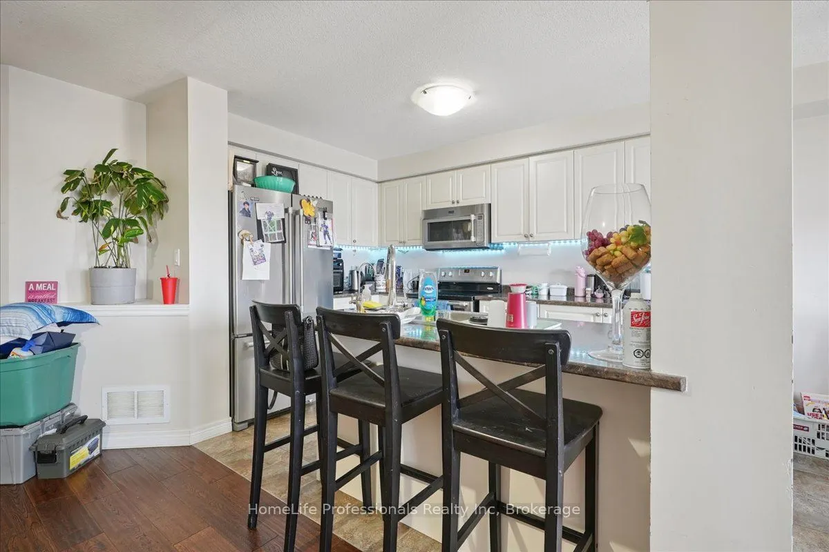 85 Charleswood Crescent