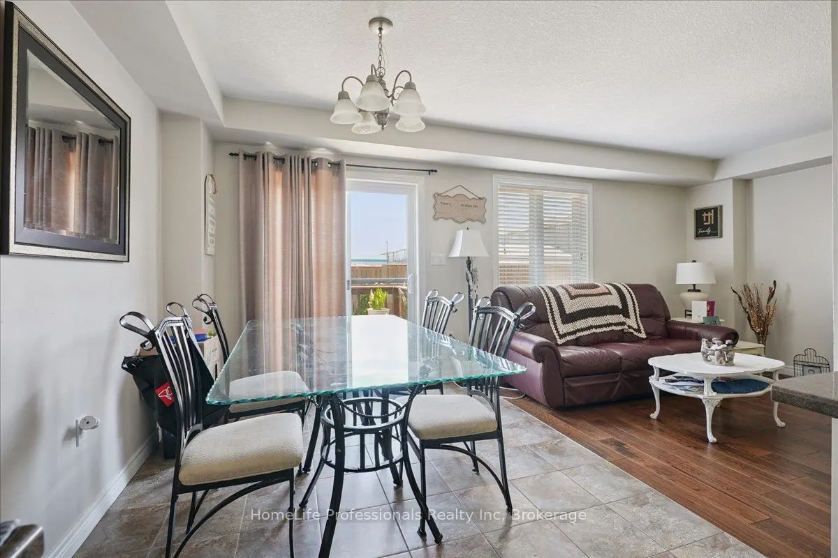 85 Charleswood Crescent