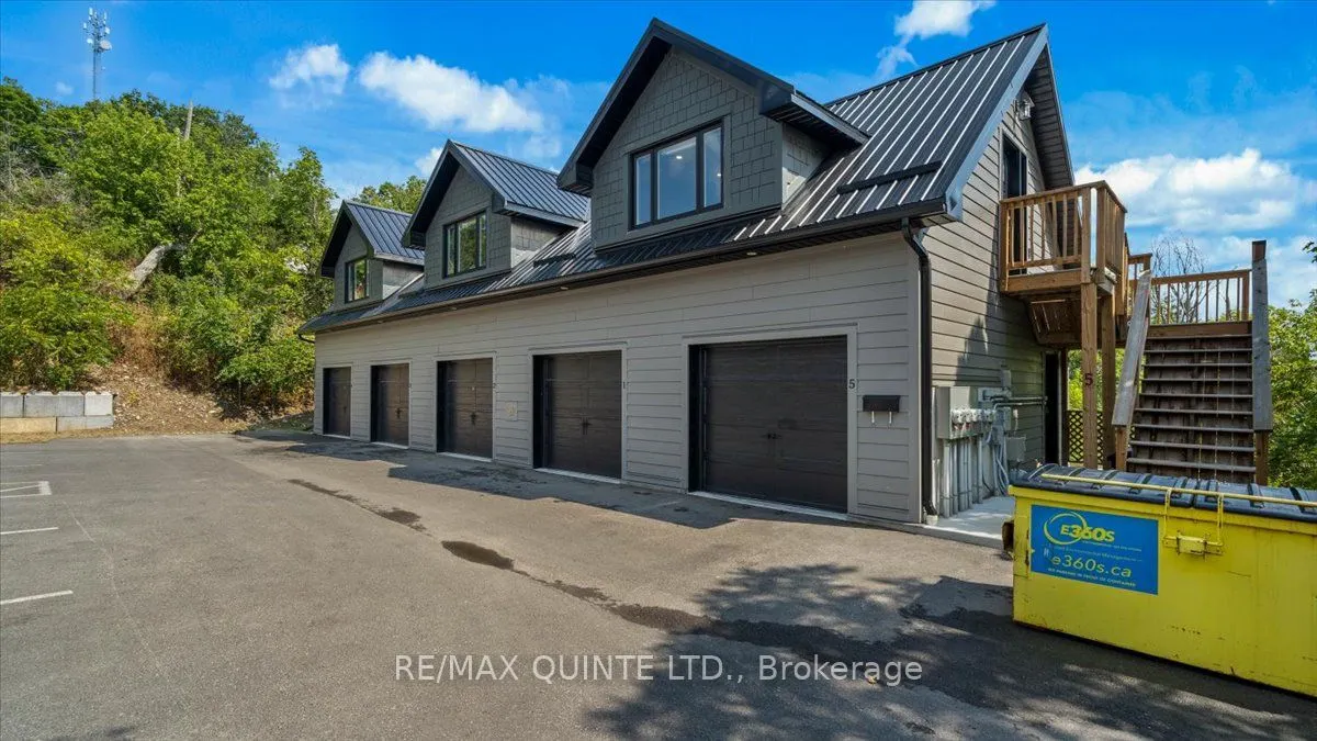 23 PELLISSIER Street, #5