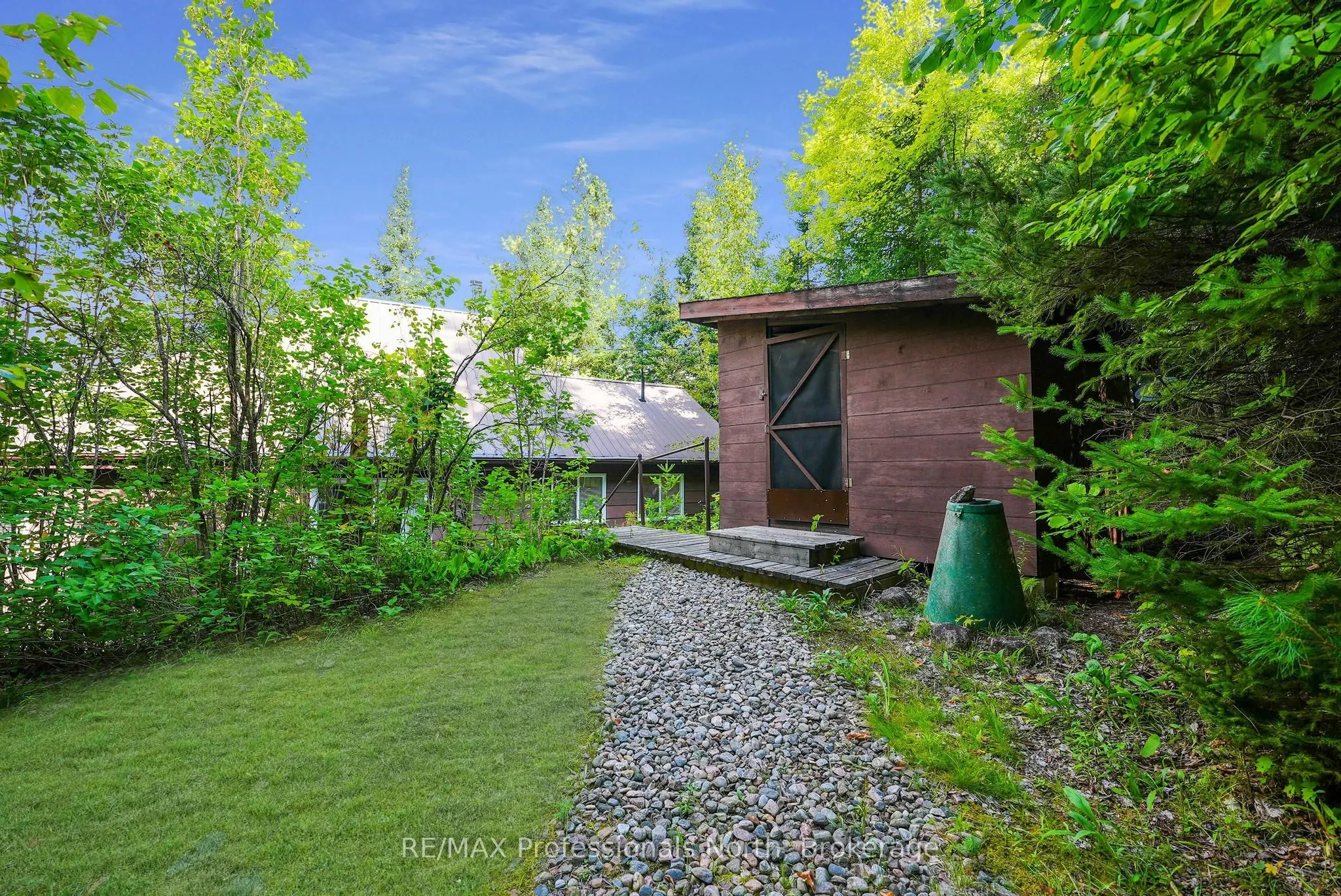 1026 Woodpecker Trail