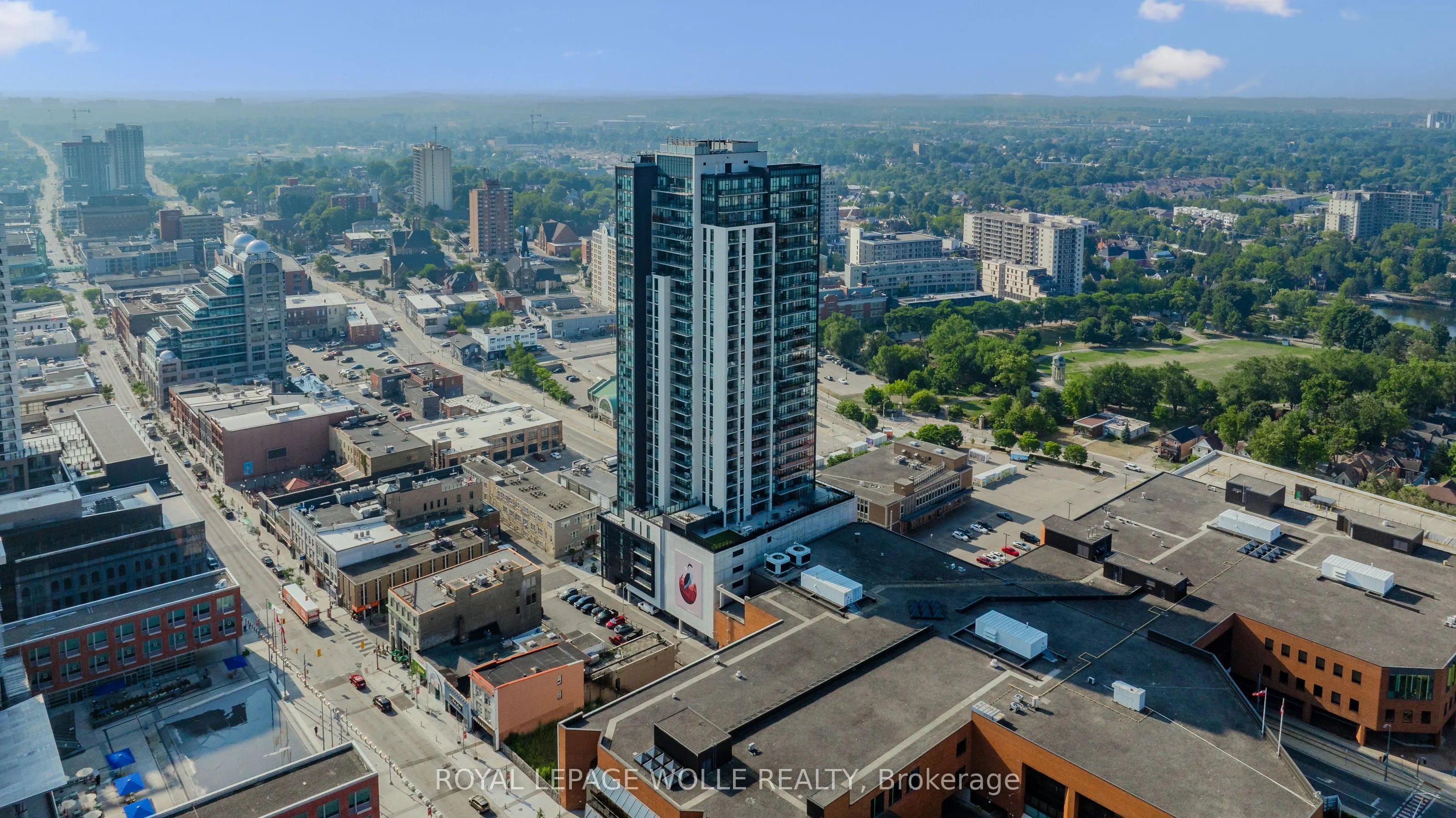 60 Charles Street W, #2405