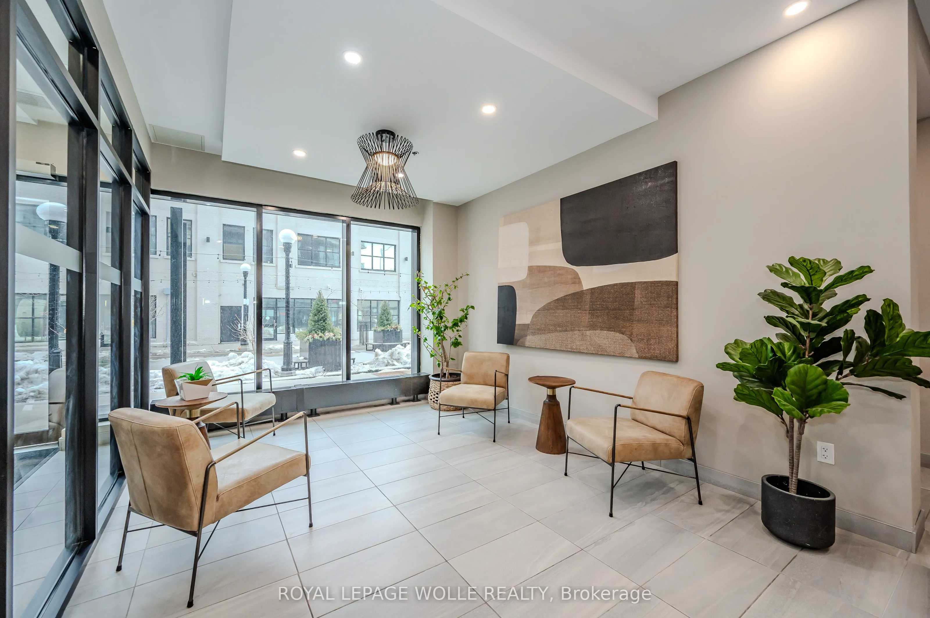 60 Charles Street W, #2405