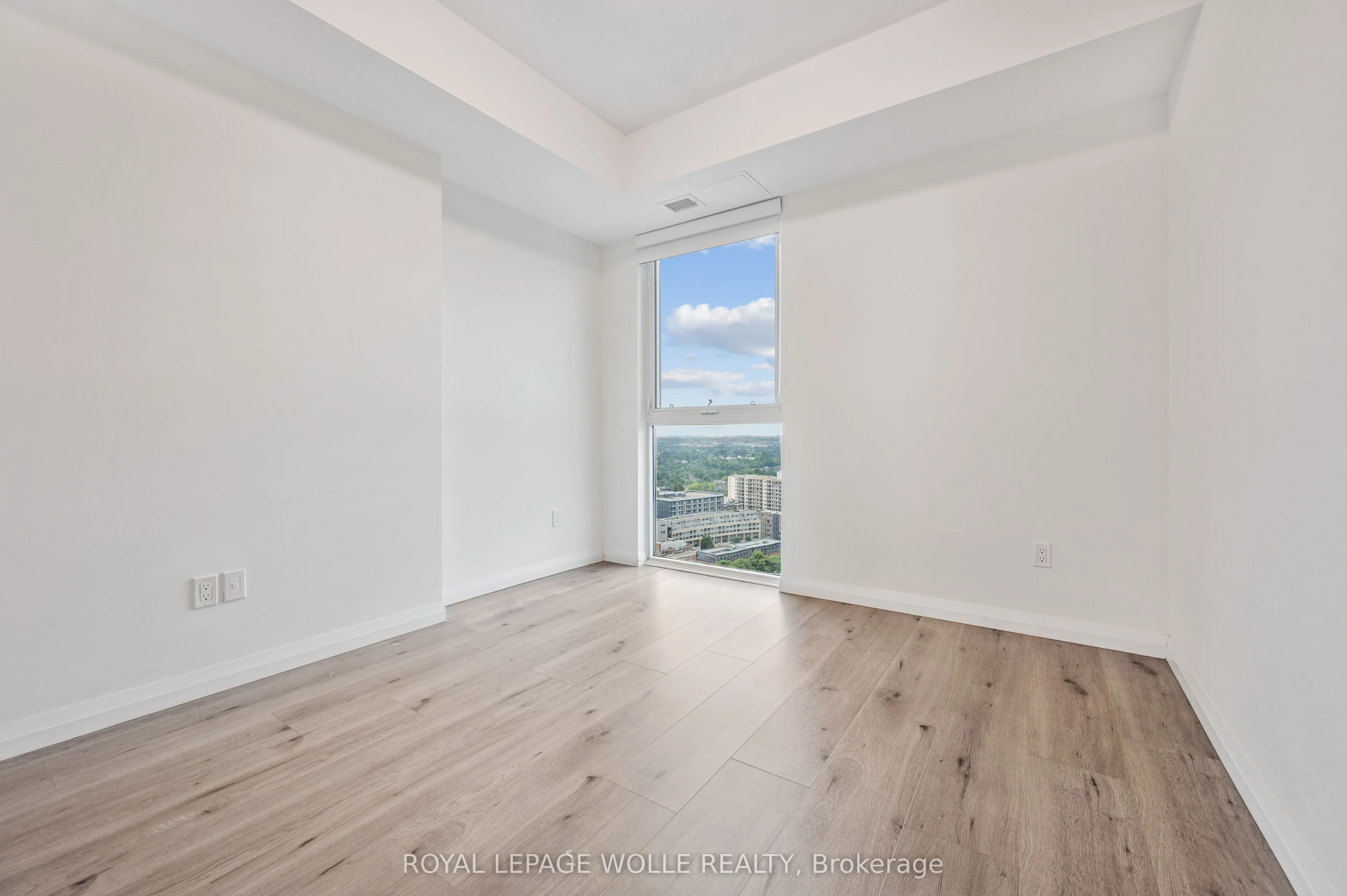 60 Charles Street W, #2405