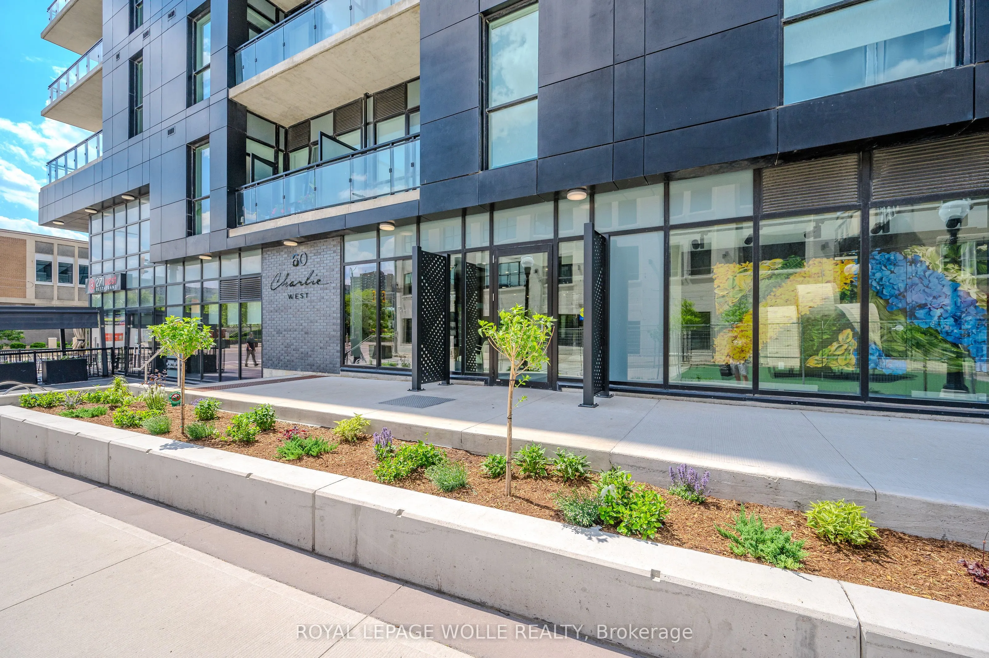 60 Charles Street W, #2405