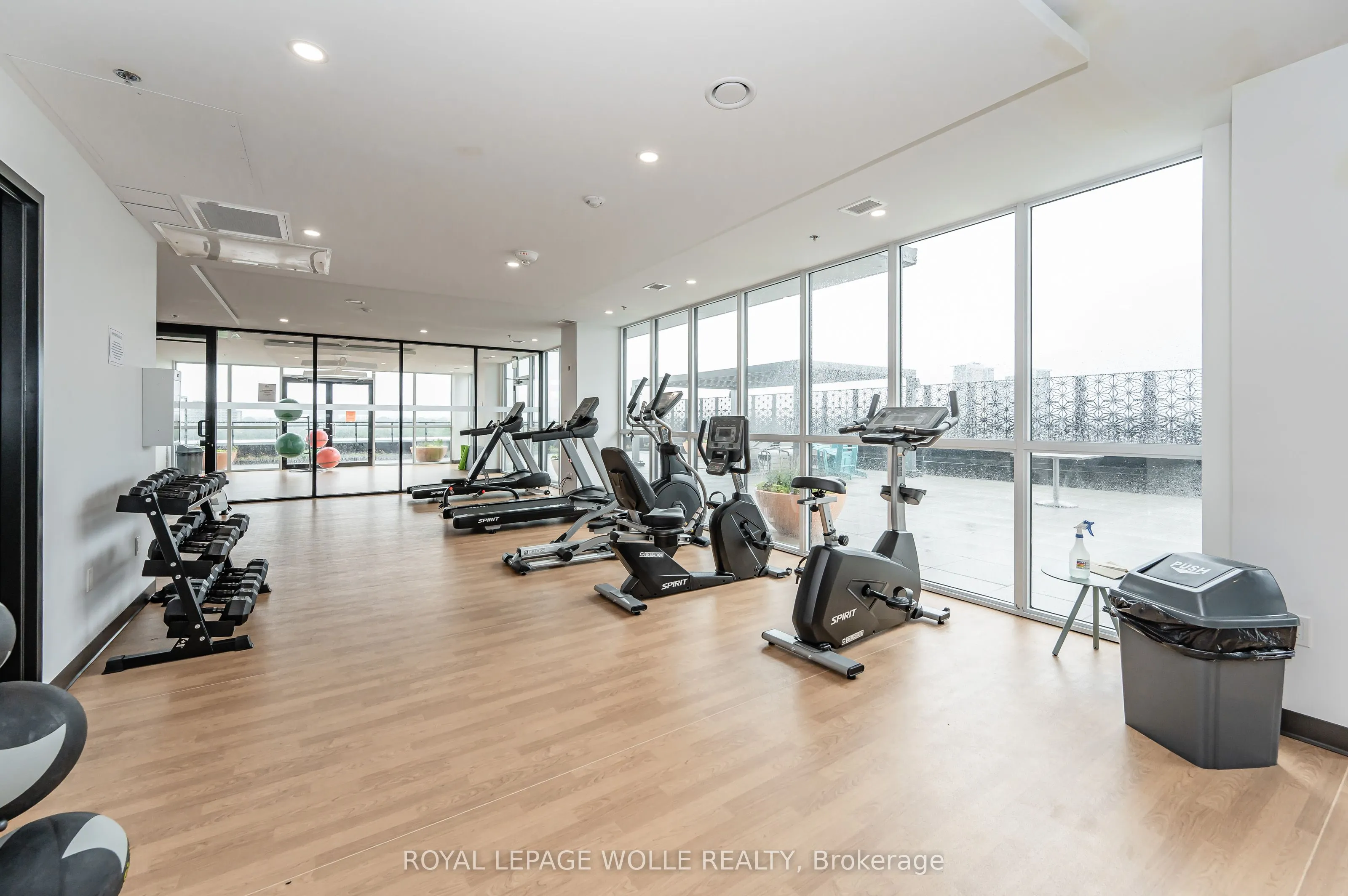 60 Charles Street W, #2405