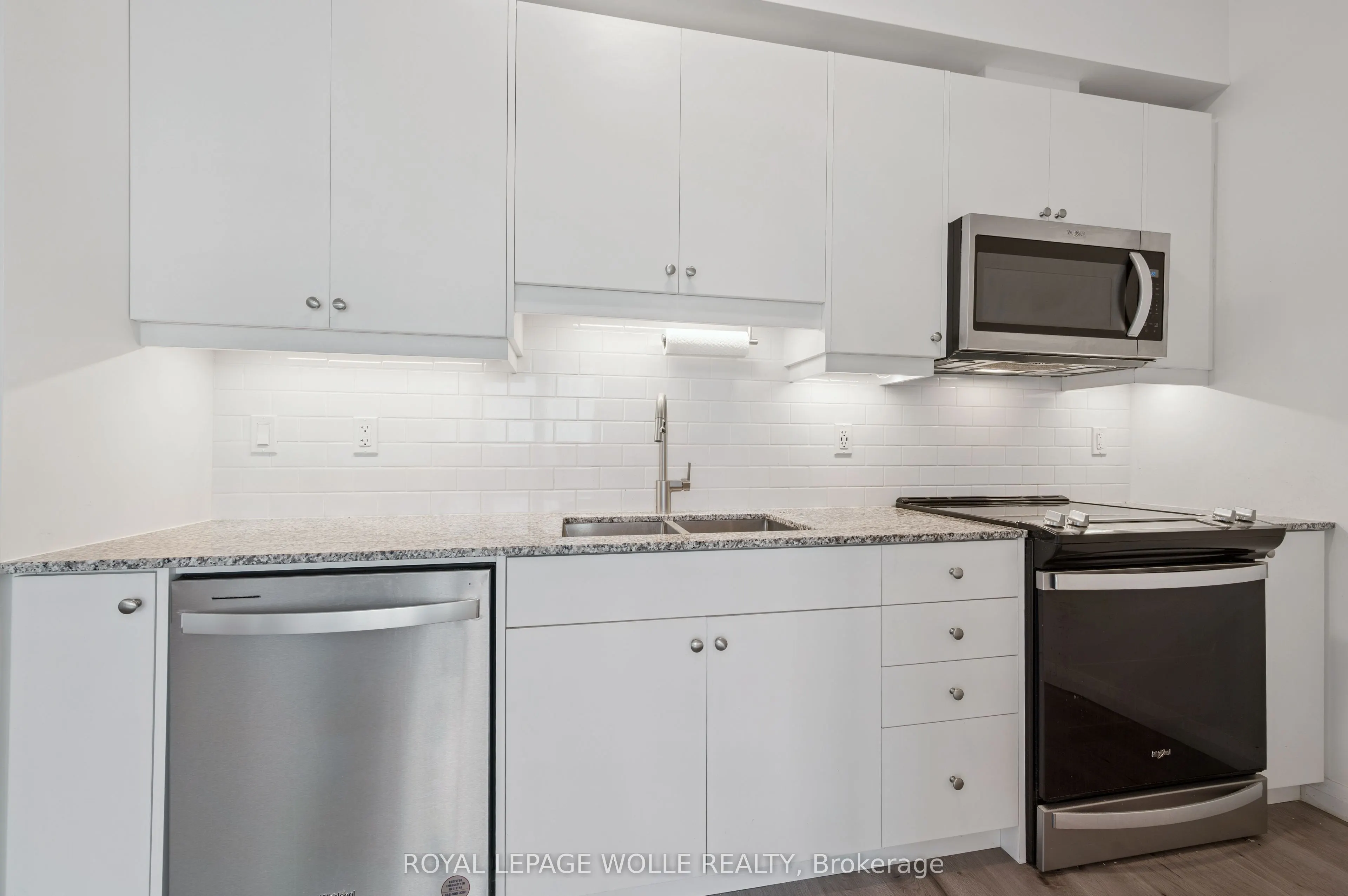 60 Charles Street W, #2405