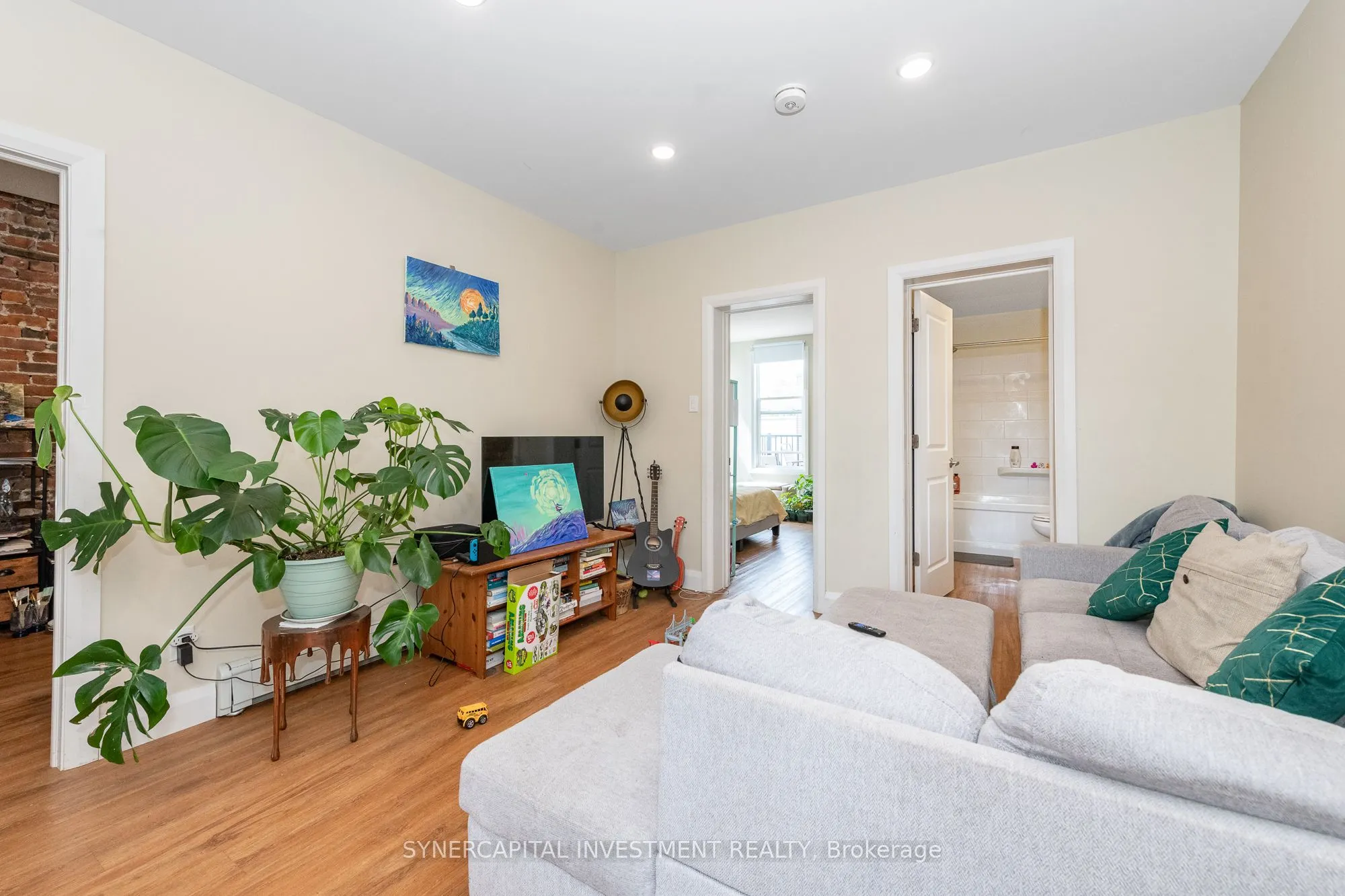 204 Dalhousie Street