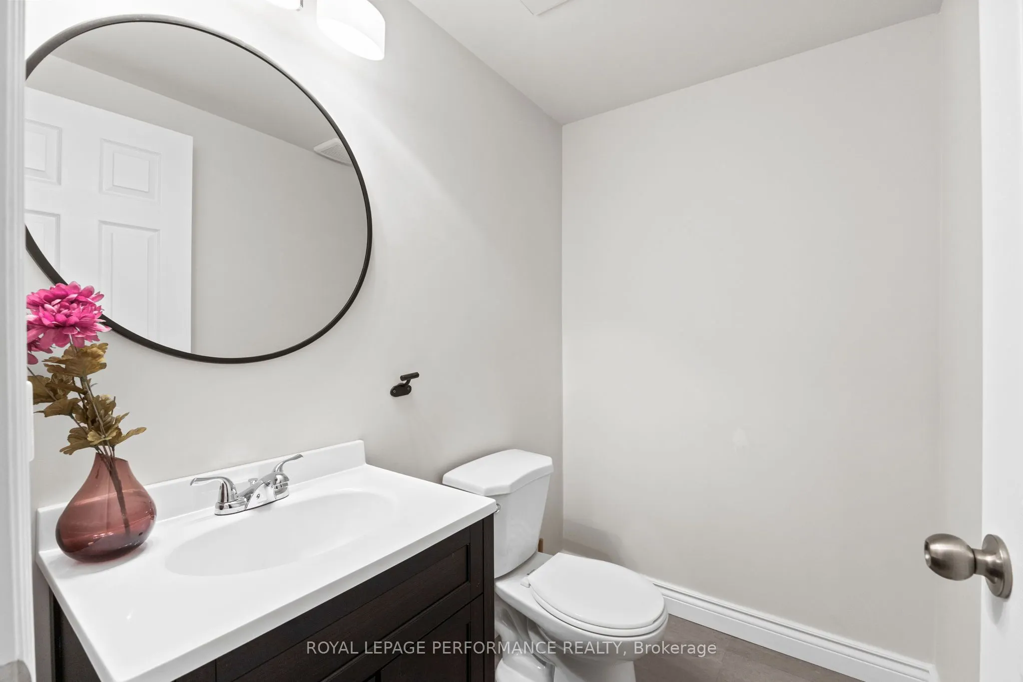 323 Centerra Court
