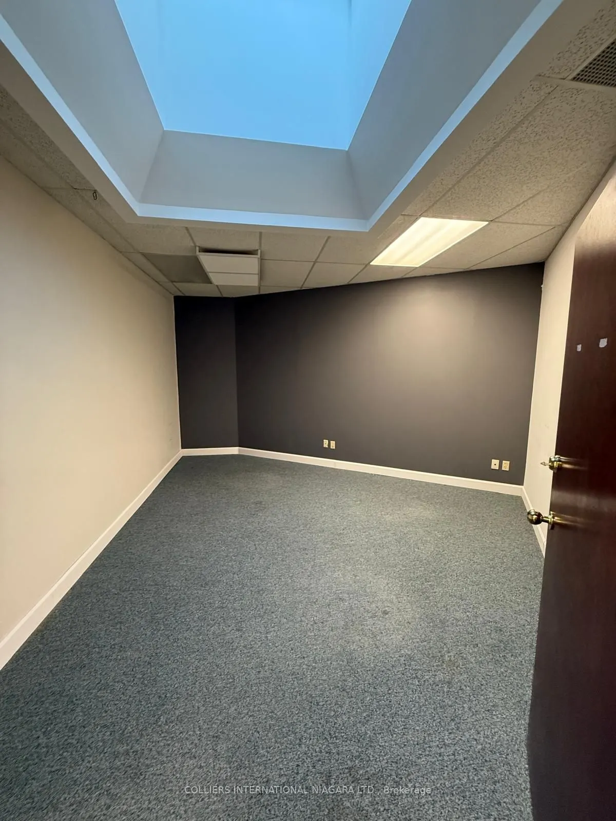 2895 St. Paul Avenue, #11