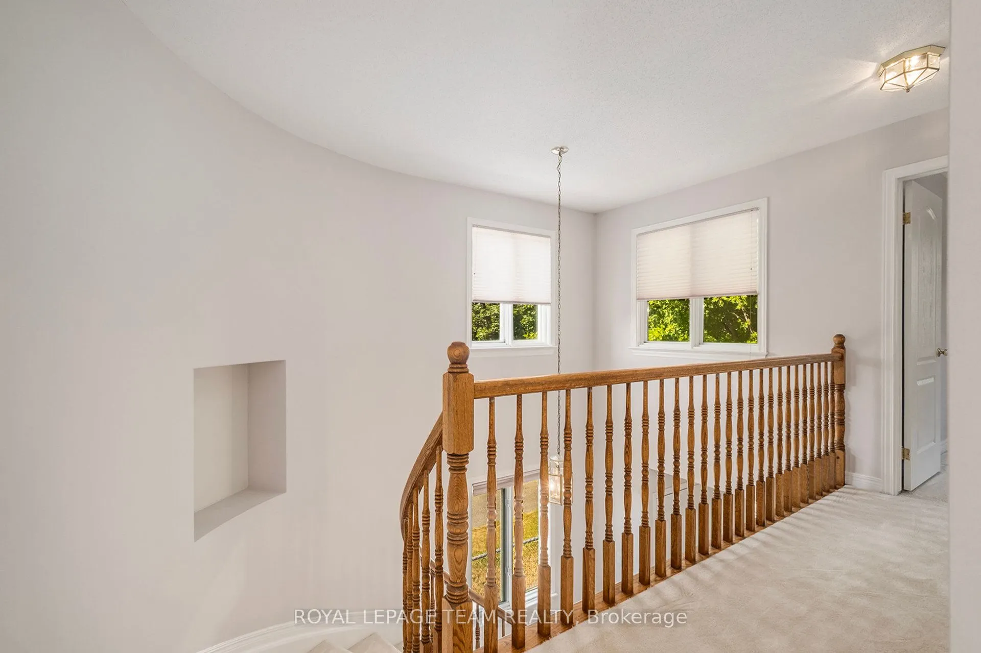 239 Markland Crescent