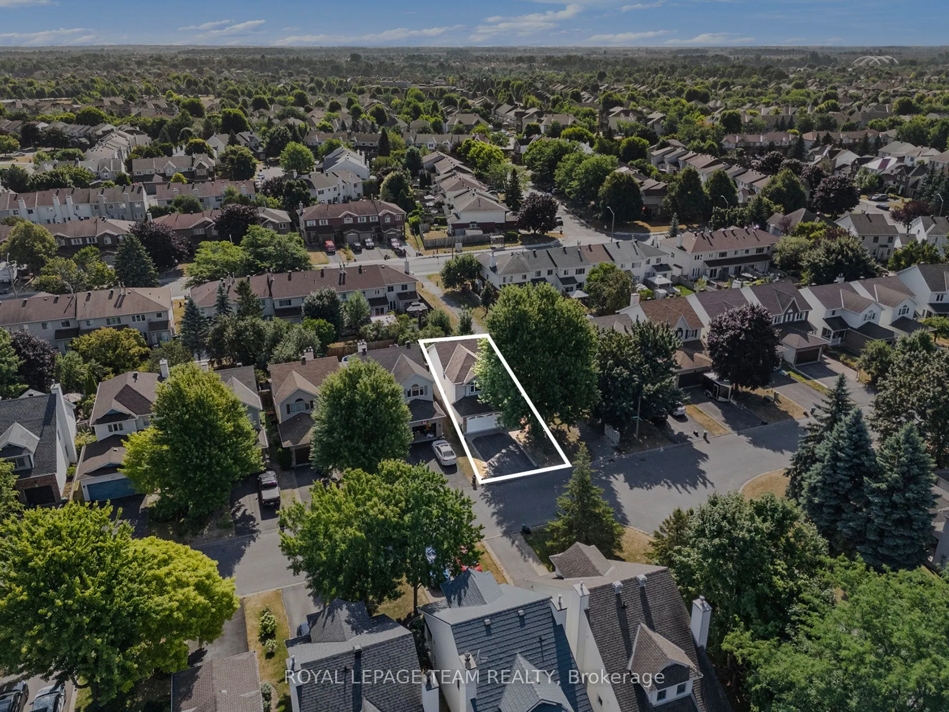 239 Markland Crescent