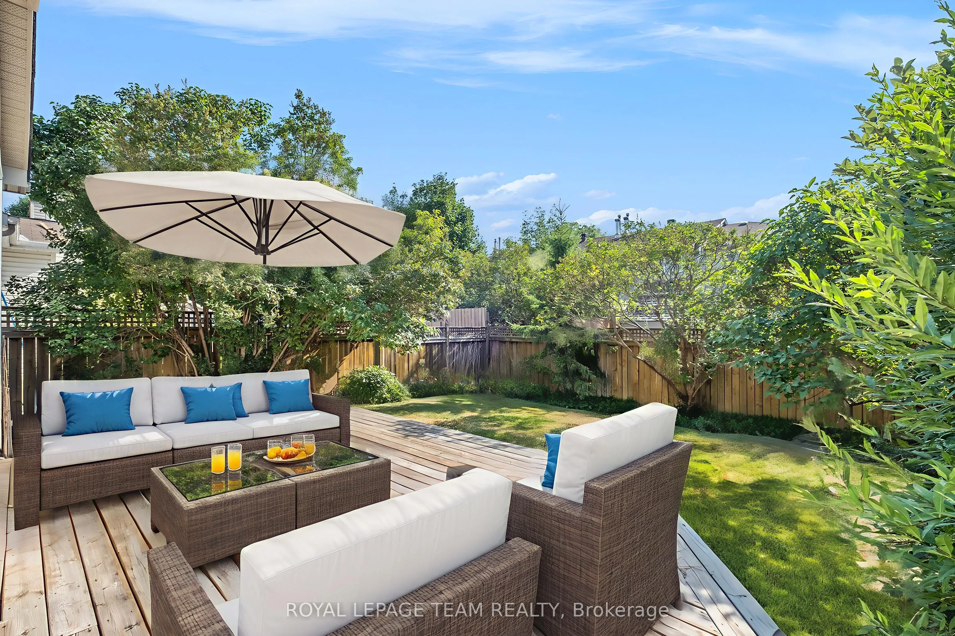 239 Markland Crescent