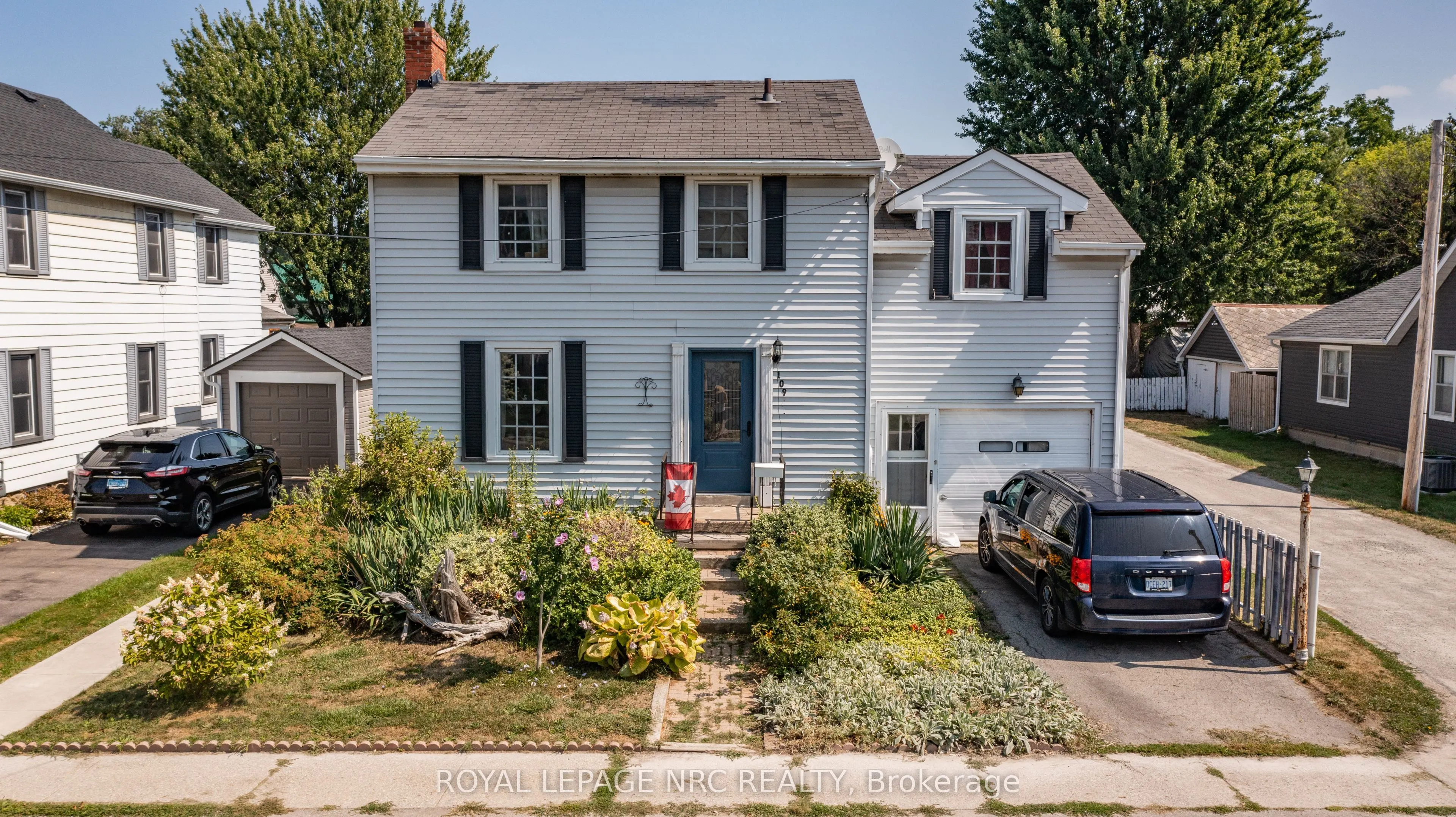 109 Cross Street E