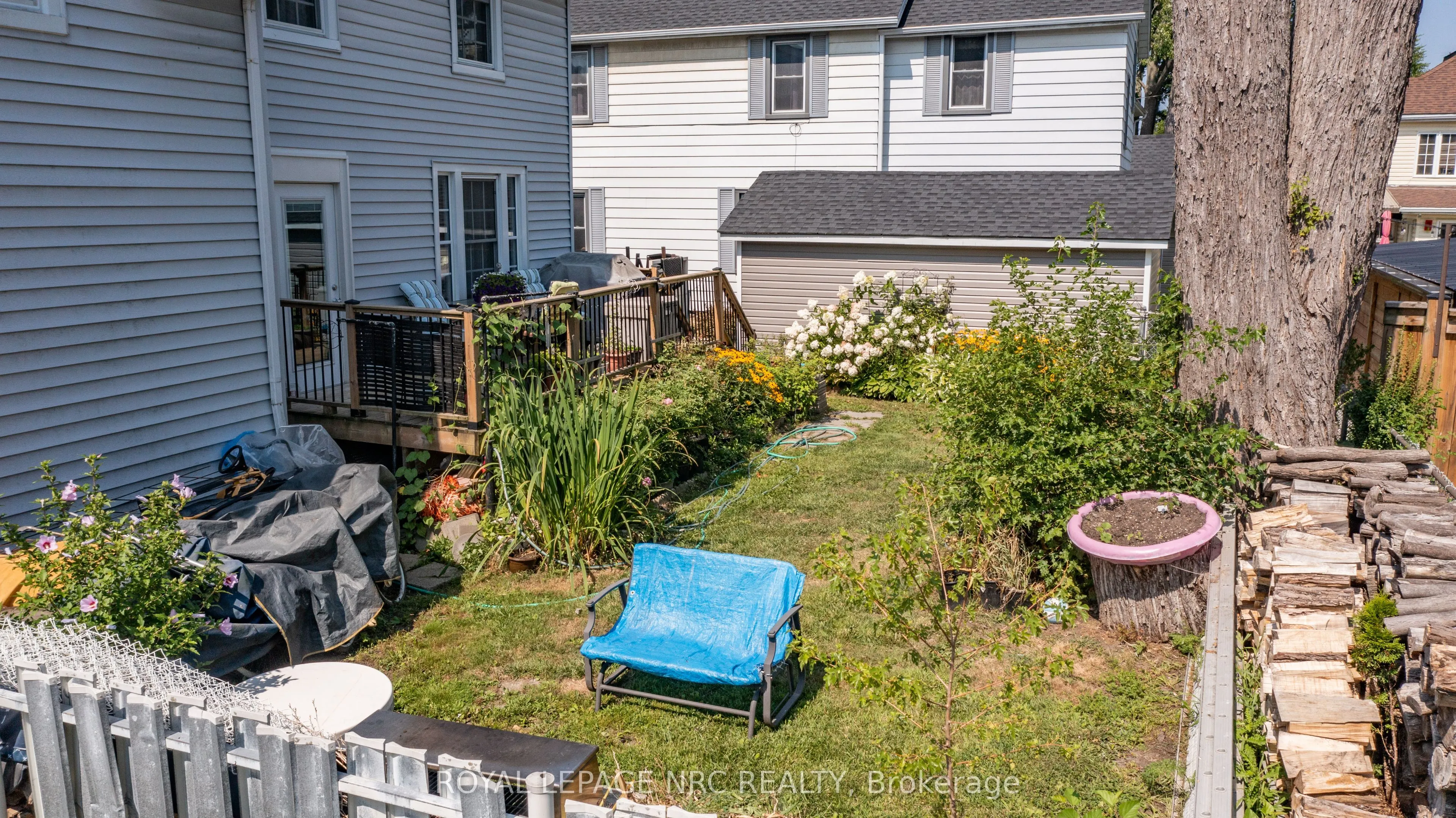 109 Cross Street E