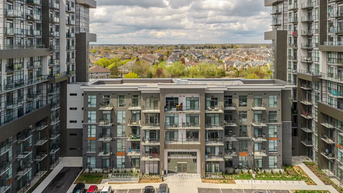 460 Dundas Street E, #705