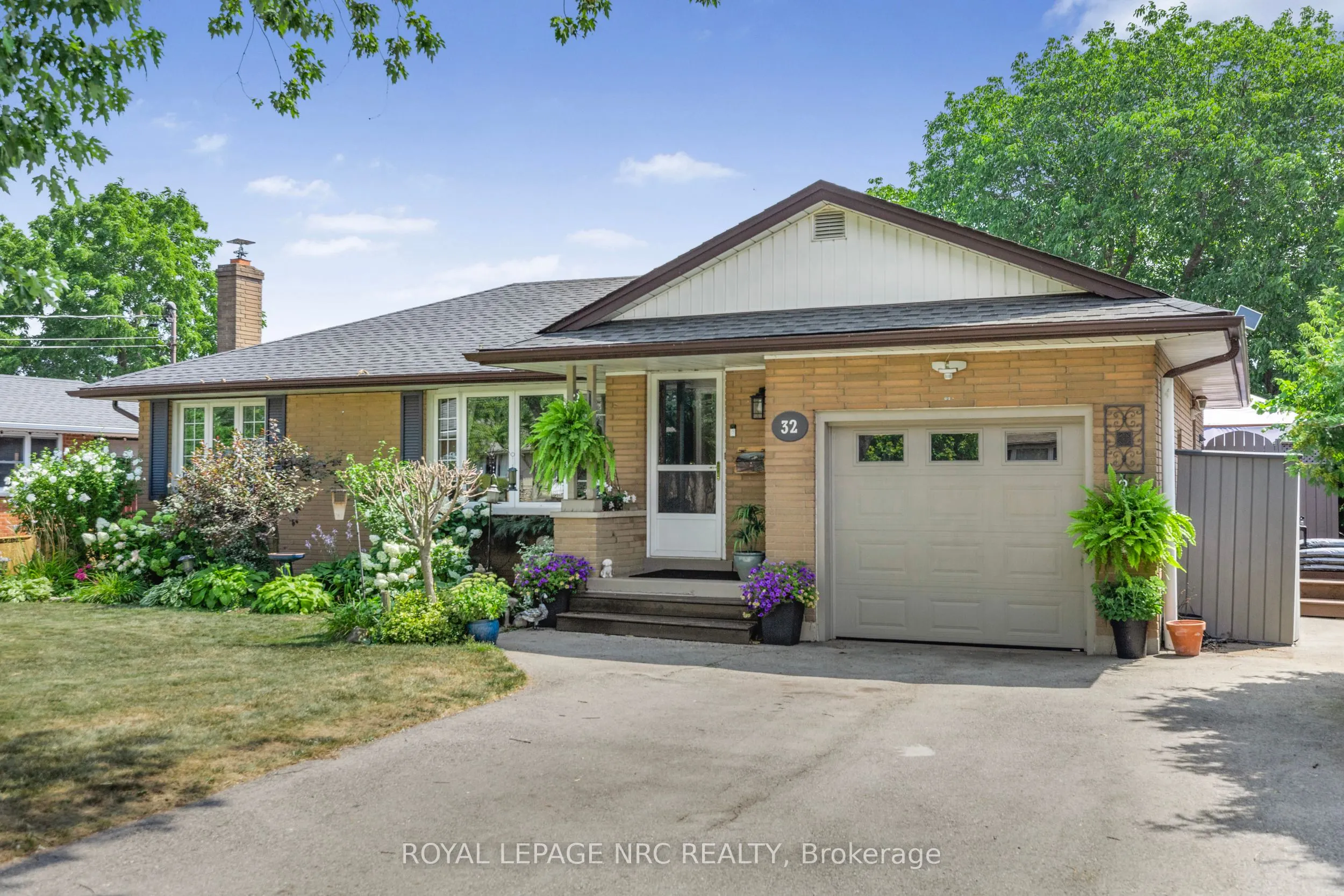 32 Whittaker Avenue