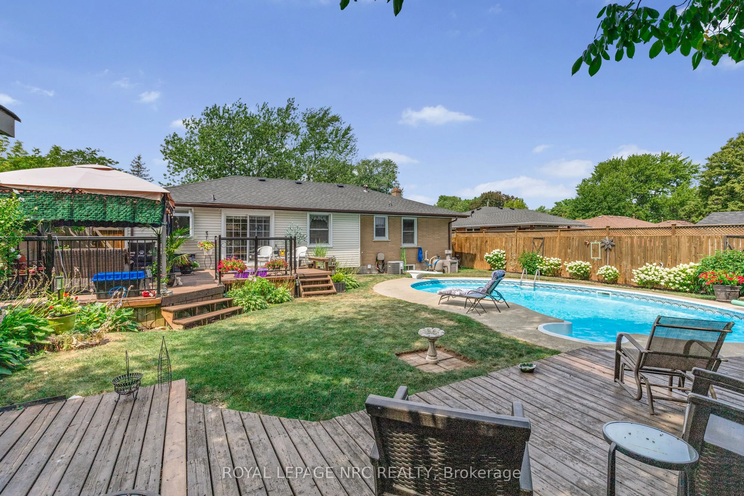 32 Whittaker Avenue