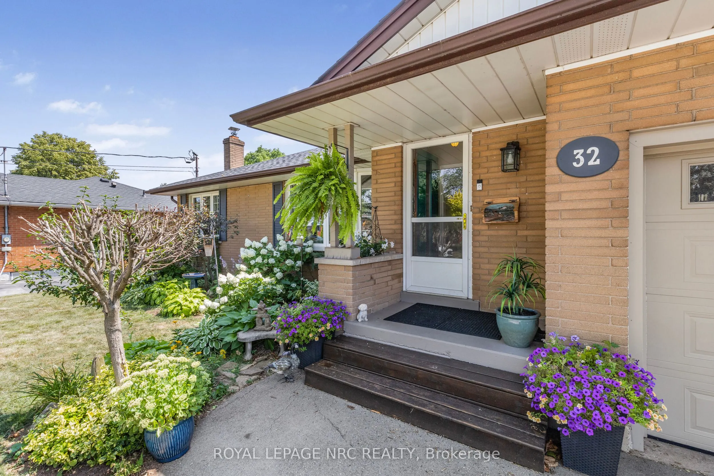 32 Whittaker Avenue
