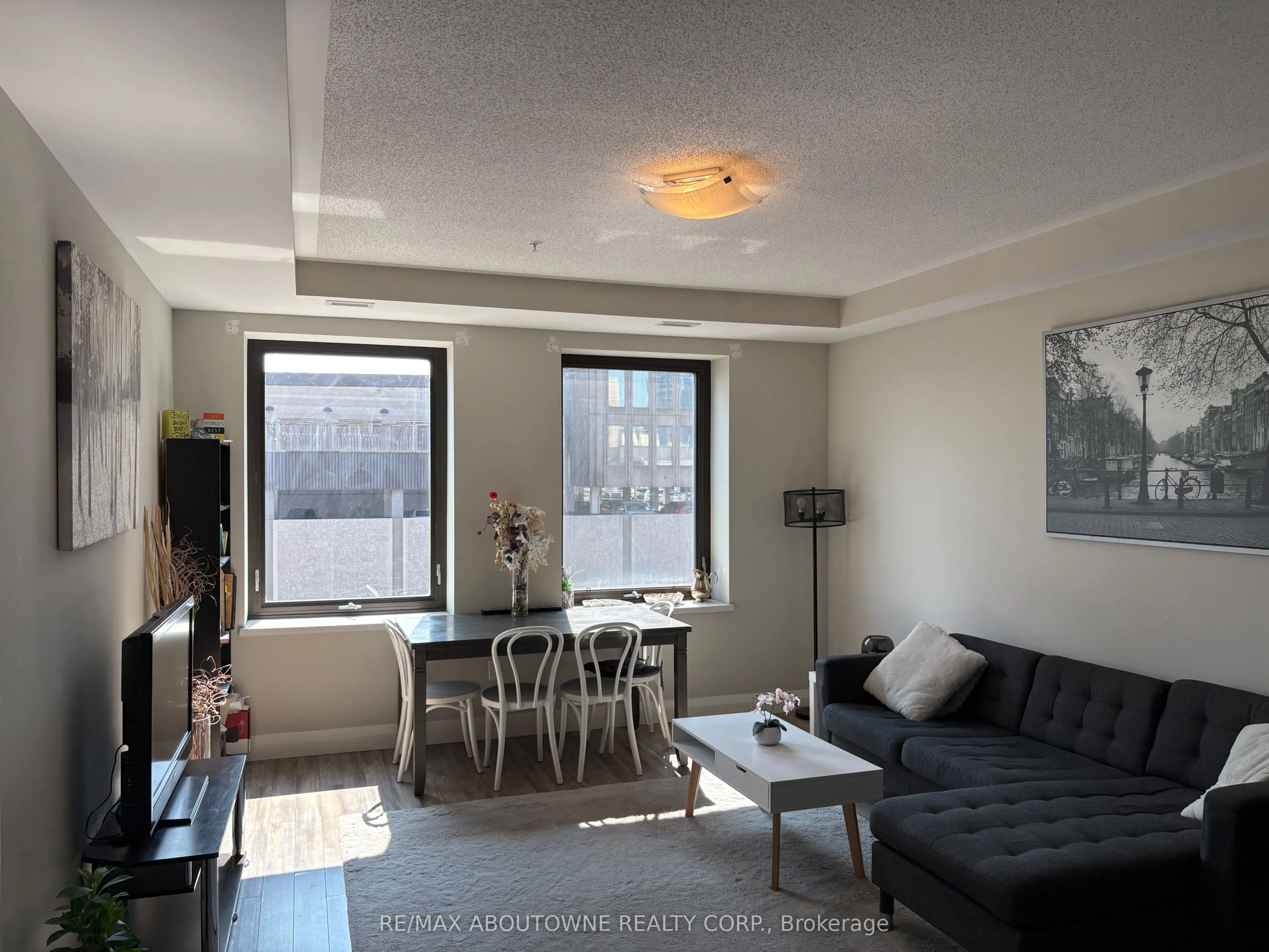118 King Street E, #419