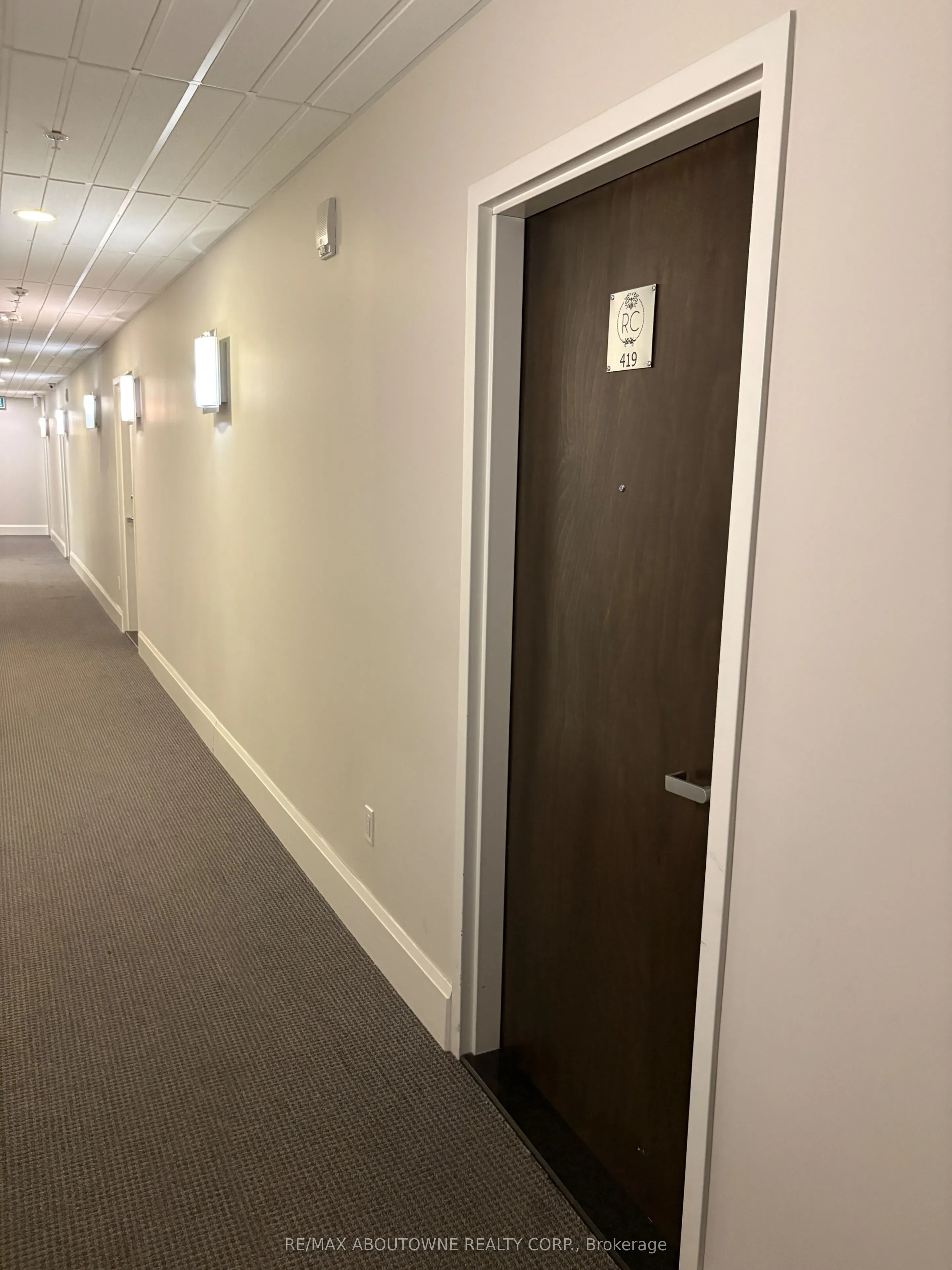 118 King Street E, #419