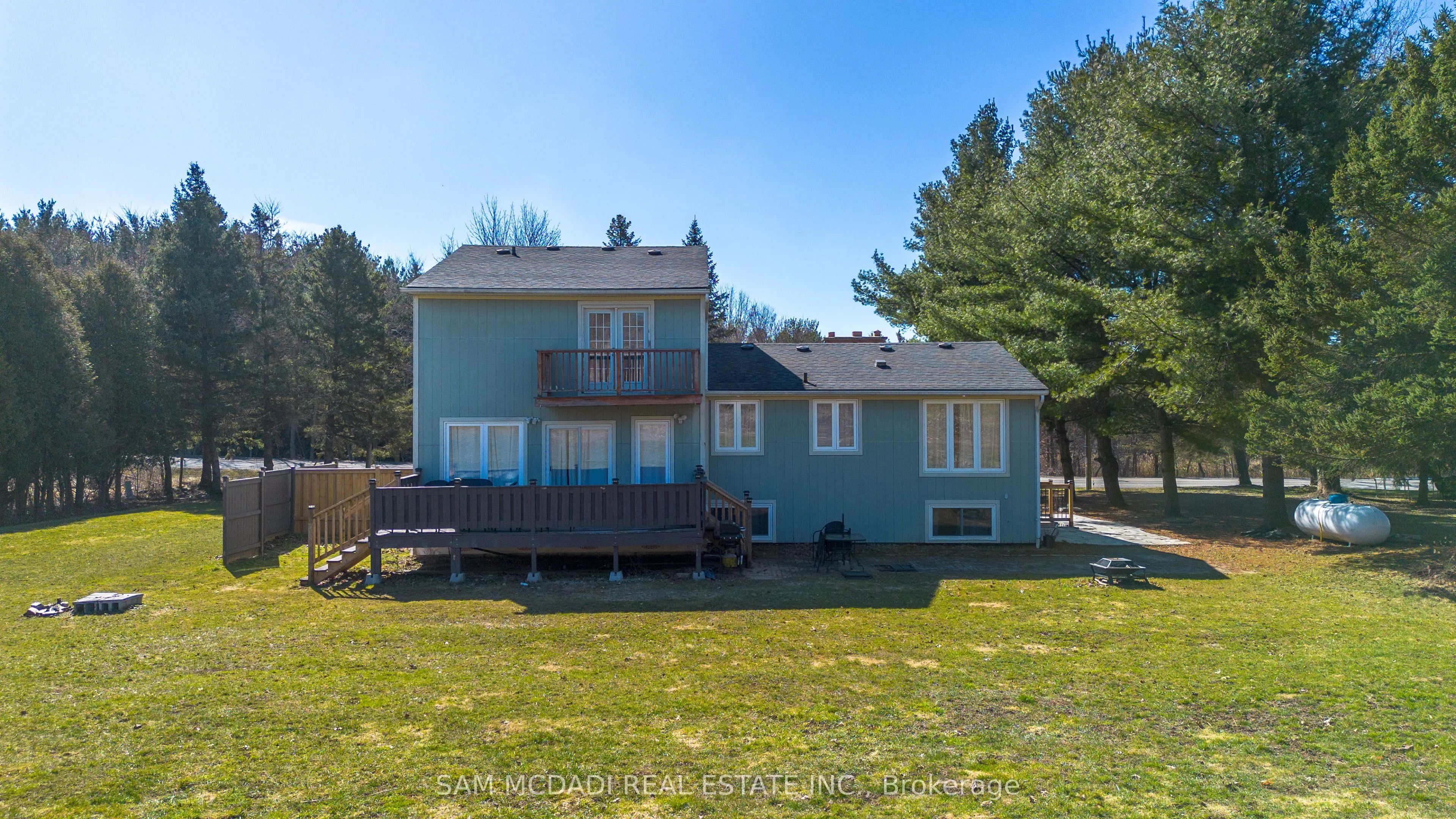 855 Jerseyville Road W