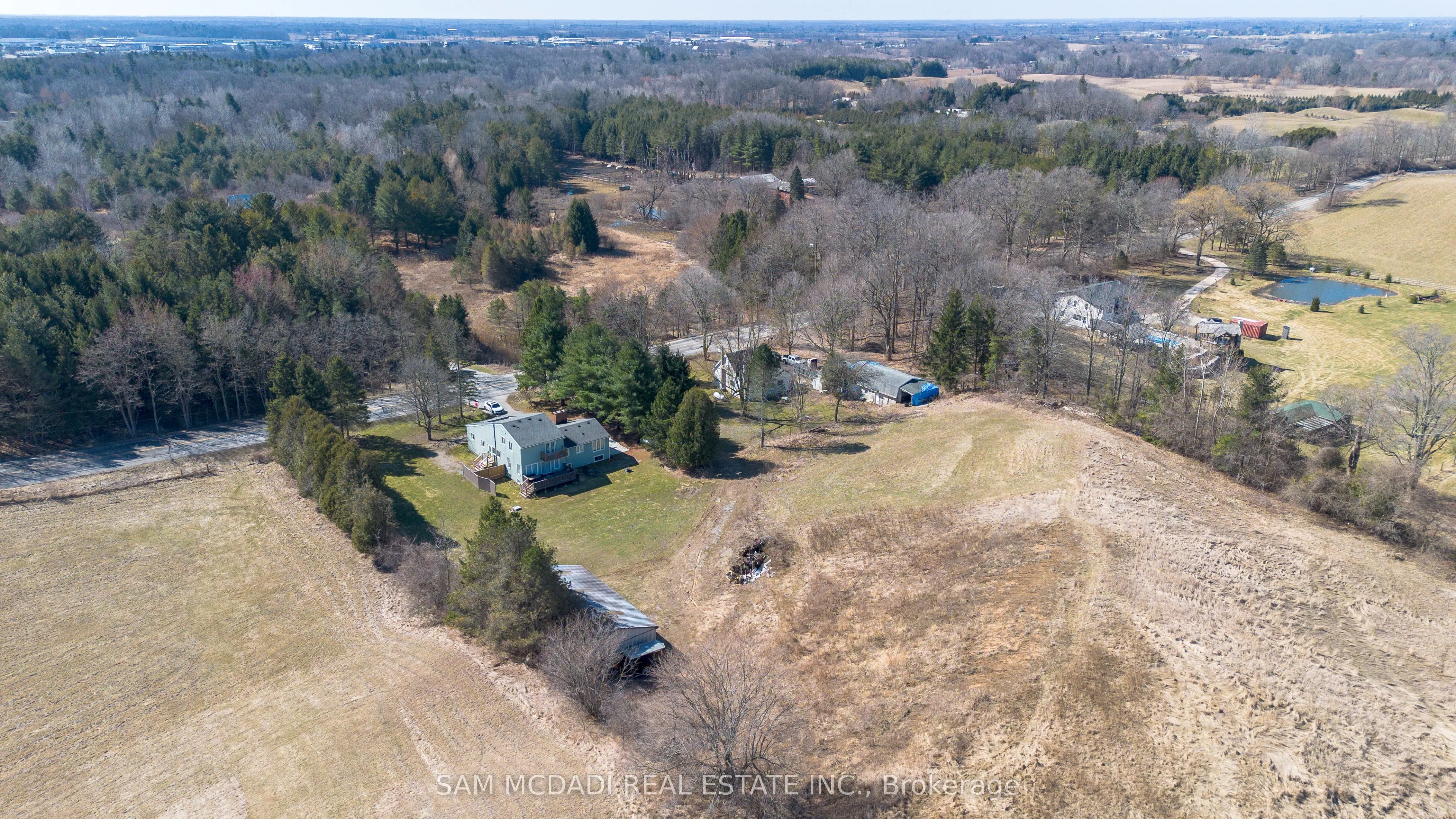 855 Jerseyville Road W