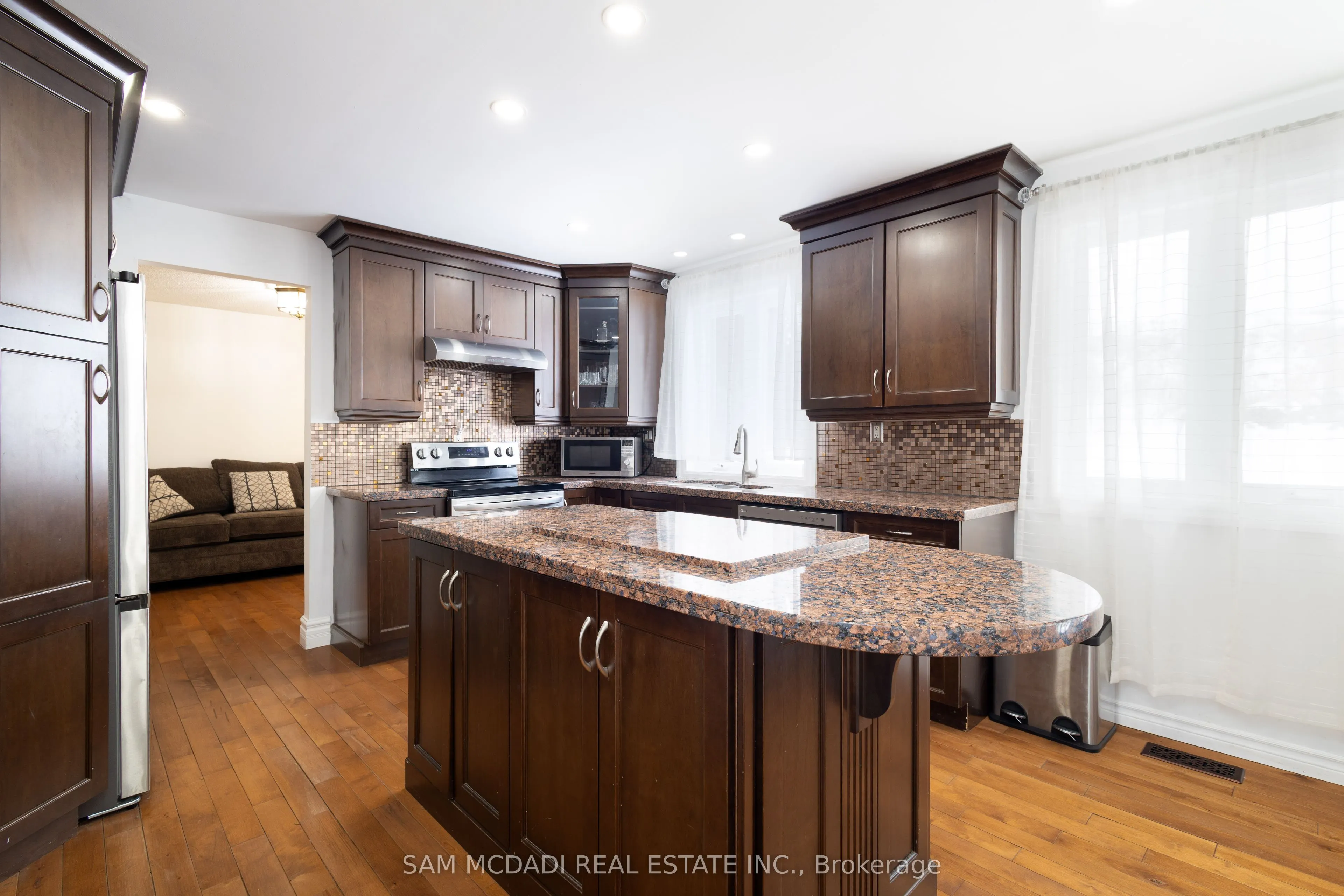 855 Jerseyville Road W
