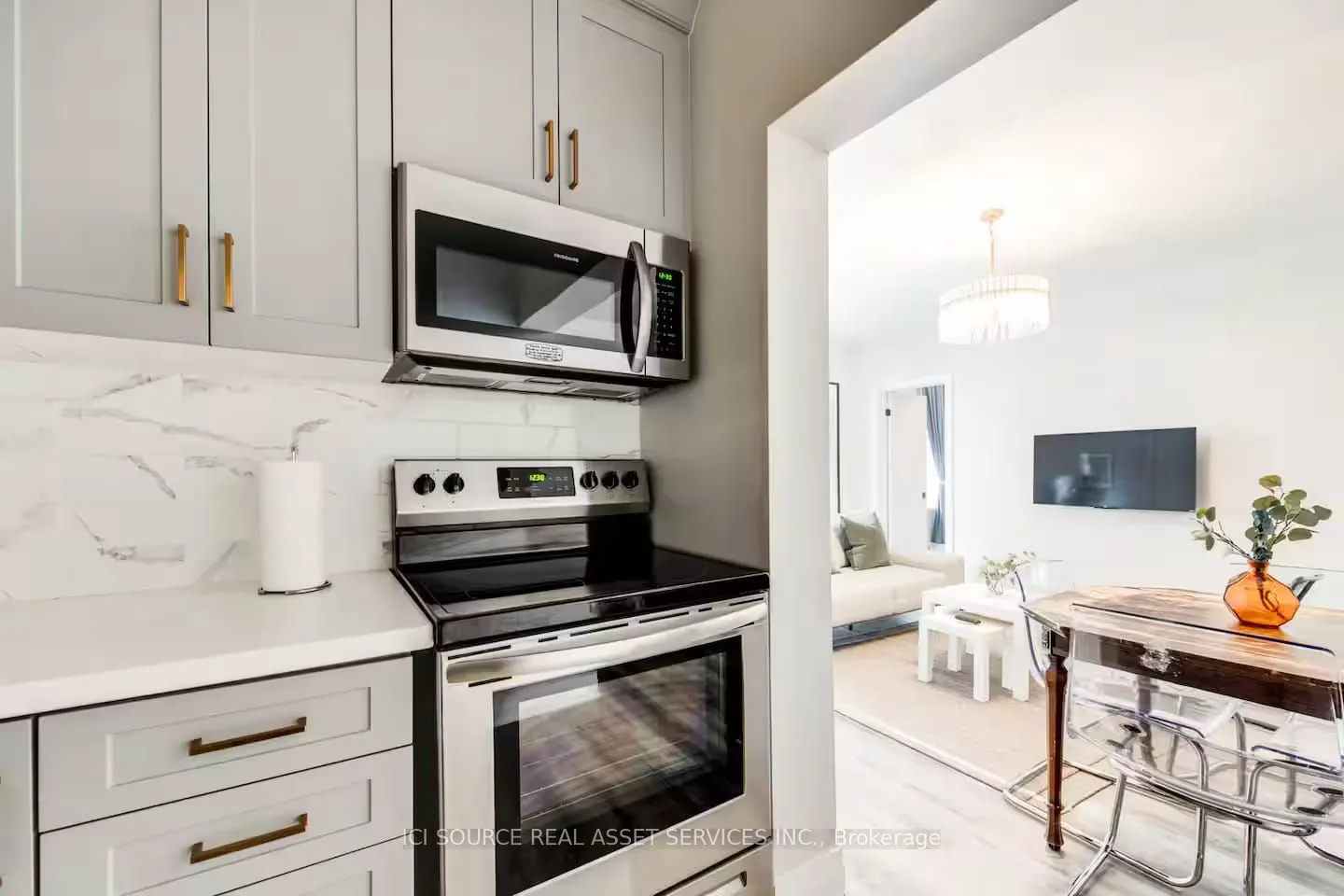 291 Stewart Street, #2