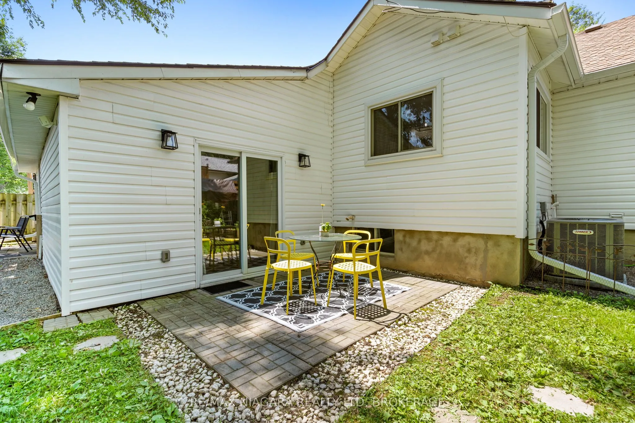 696 Fairview Road