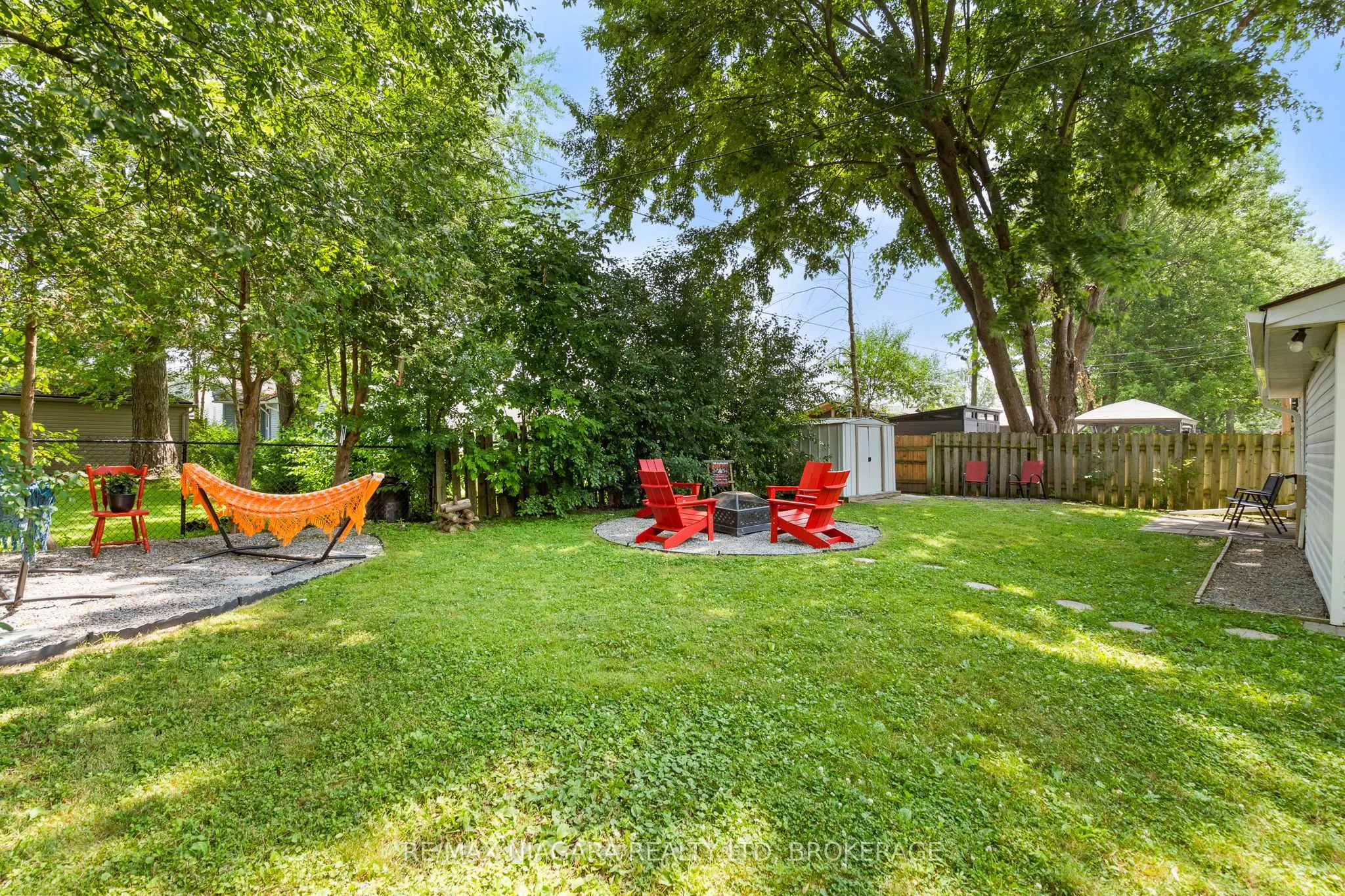 696 Fairview Road