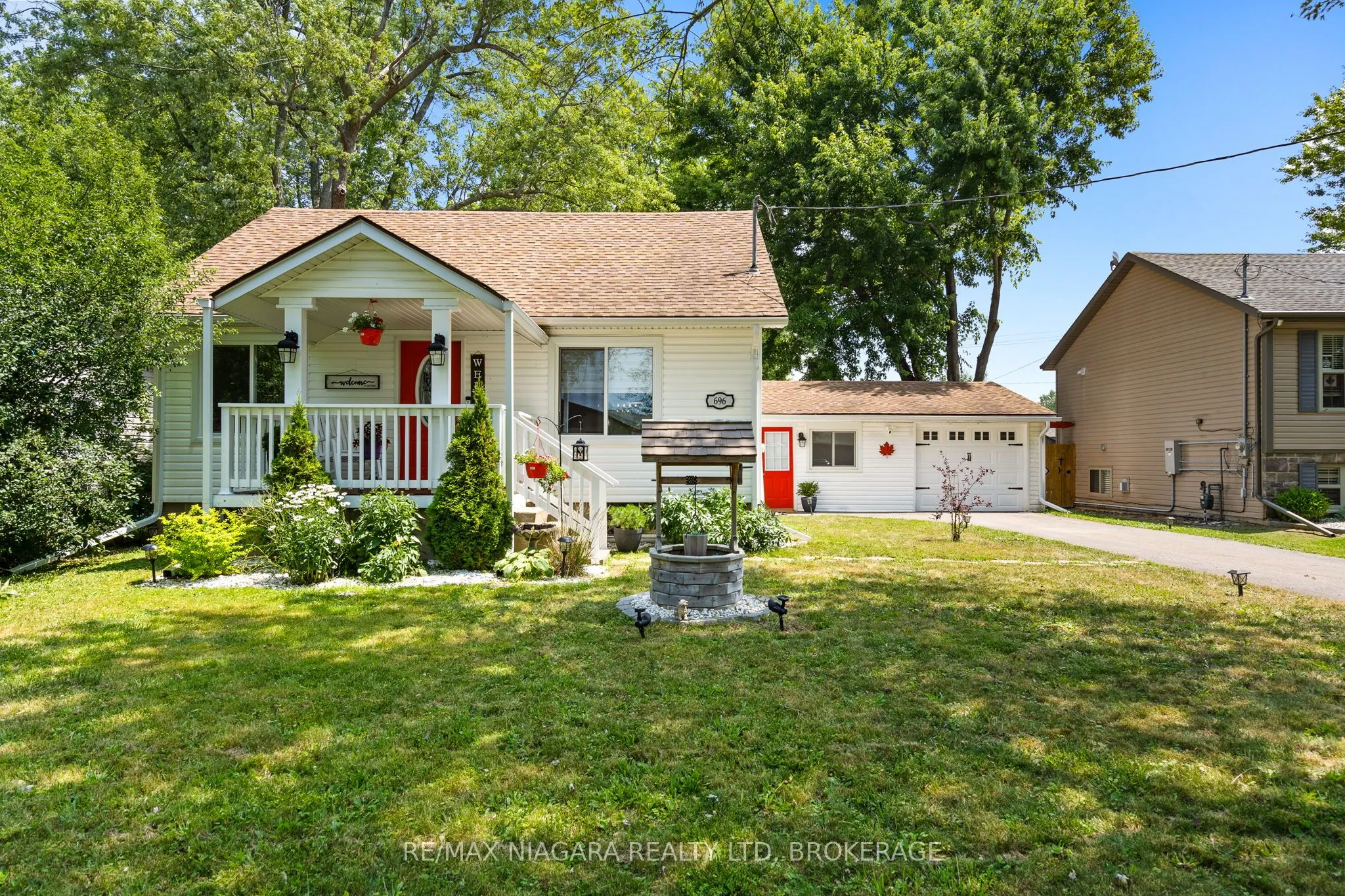 696 Fairview Road