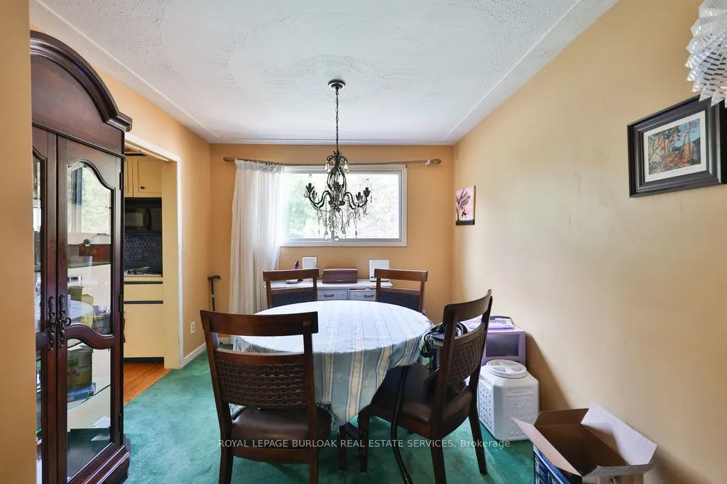 37 Sunrise Crescent