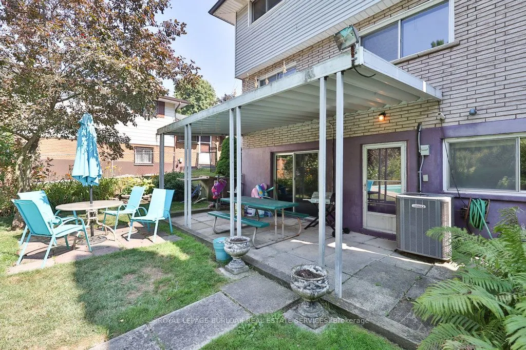 37 Sunrise Crescent