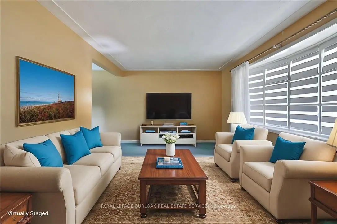 37 Sunrise Crescent