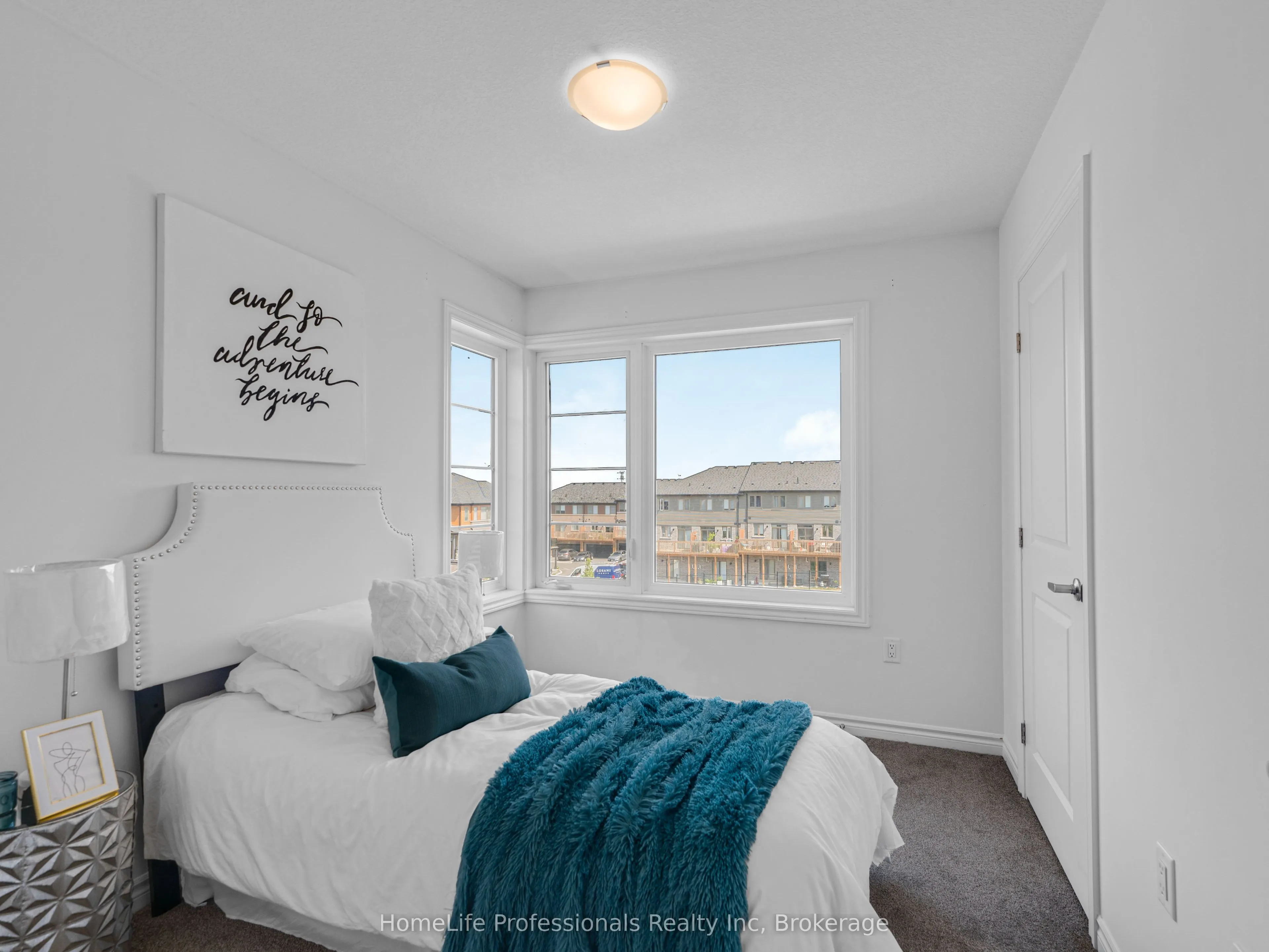 61 Soho Street, #123