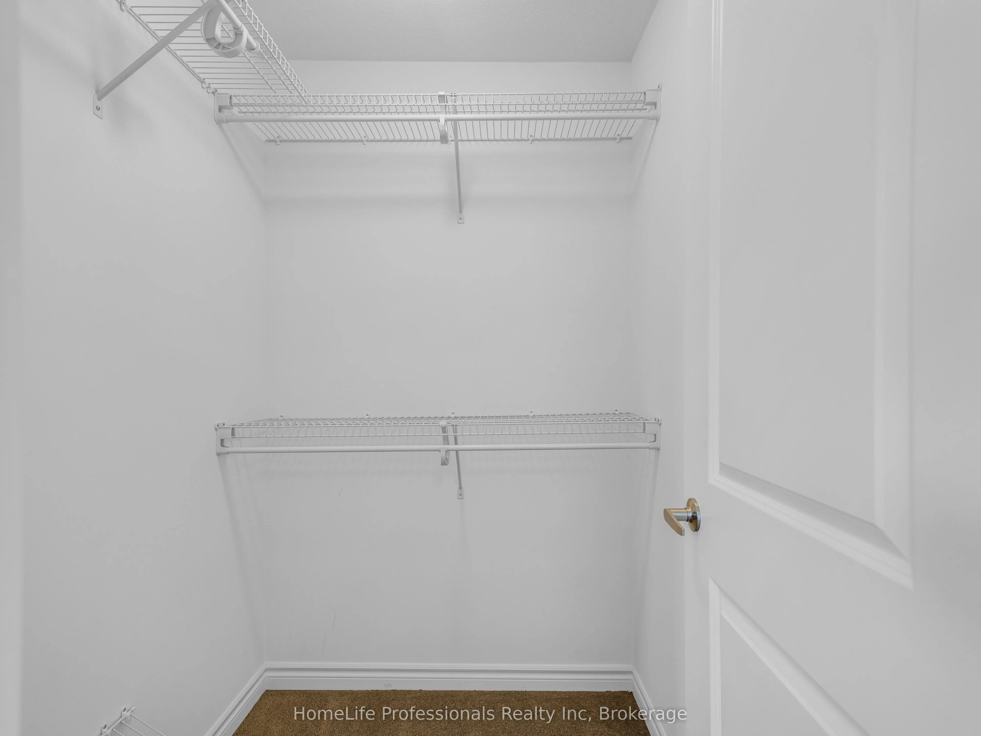 61 Soho Street, #123