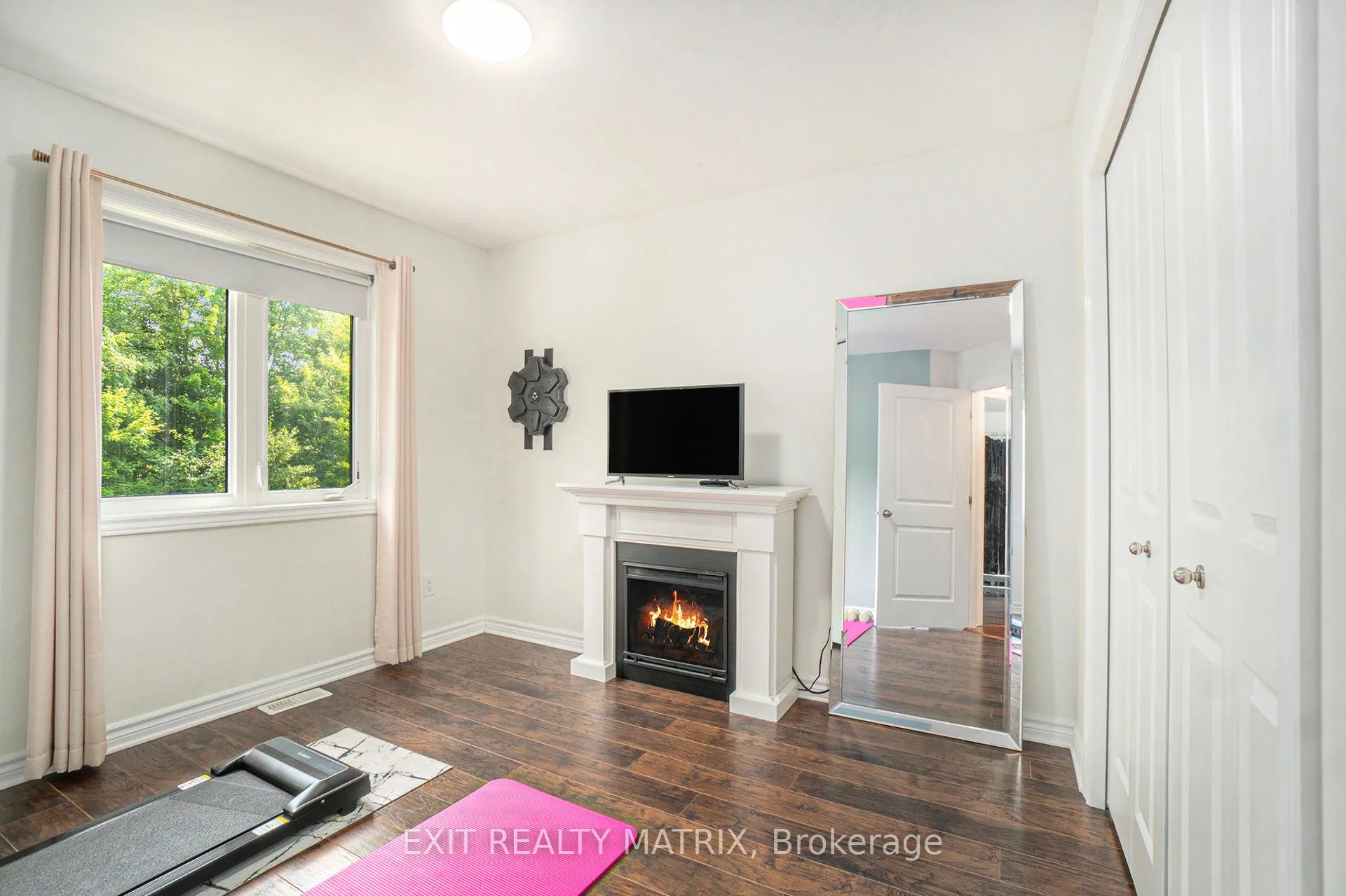 89 South Indian Drive