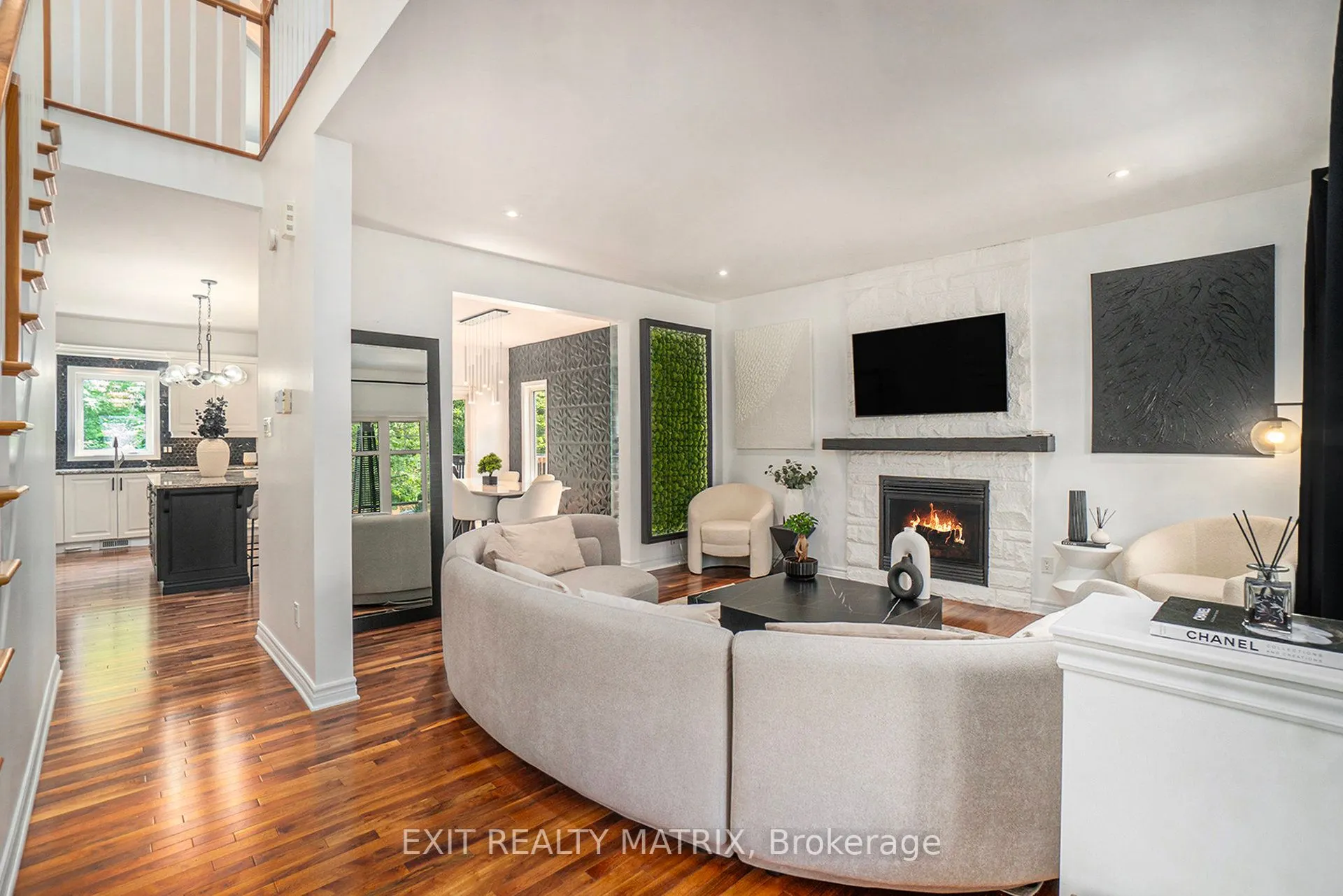 89 South Indian Drive