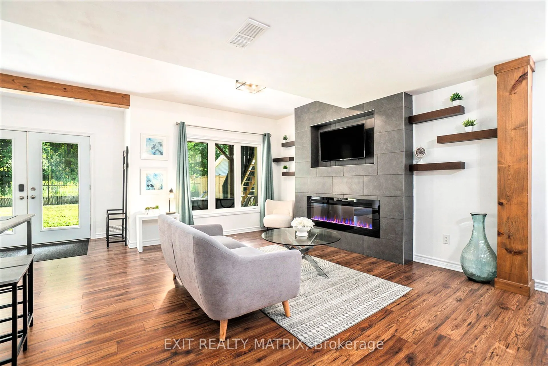 89 South Indian Drive