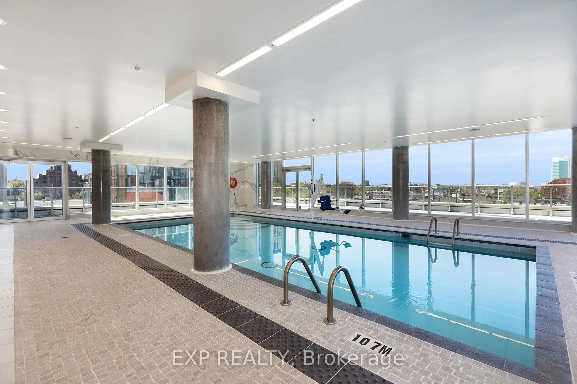 805 Carling Avenue, #907