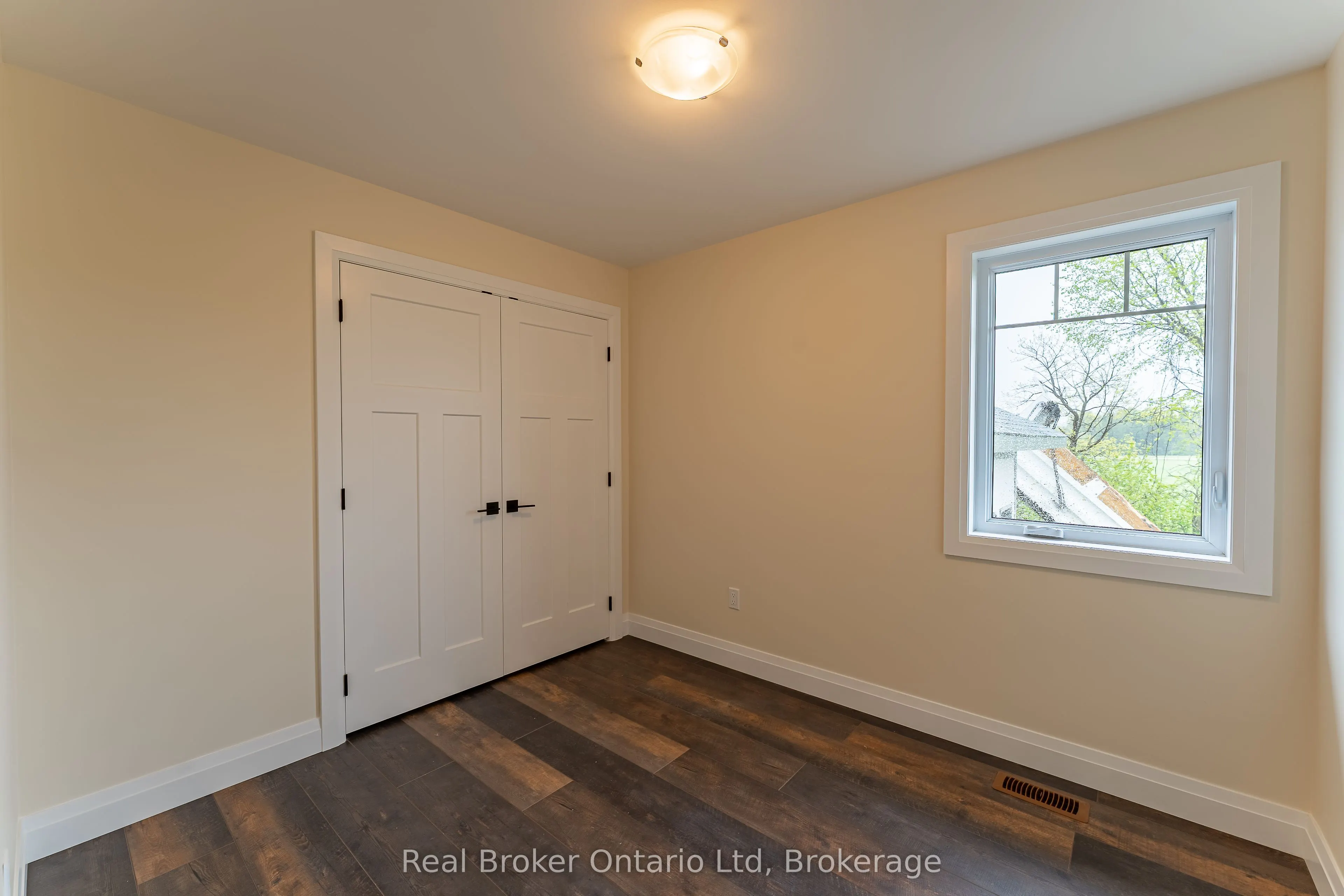 397600 10th Concession Road
