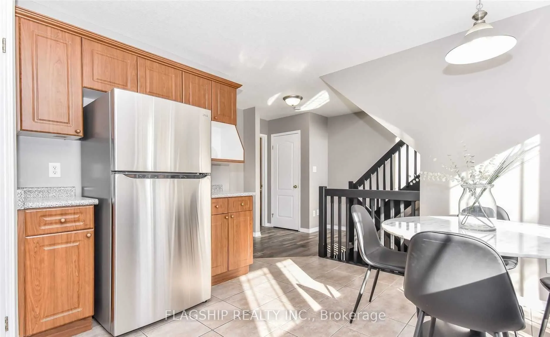 14 Bruce Street, #18