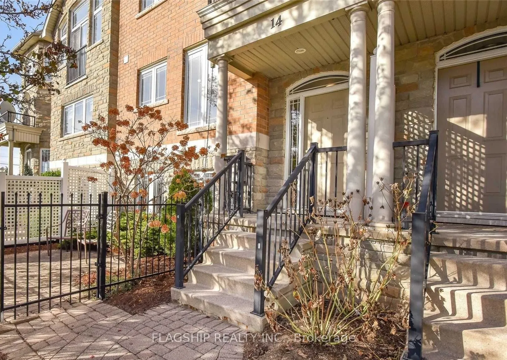 14 Bruce Street, #18